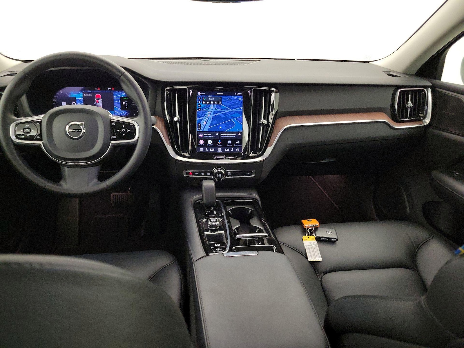 2023 Volvo S60 Plus - Photo 10