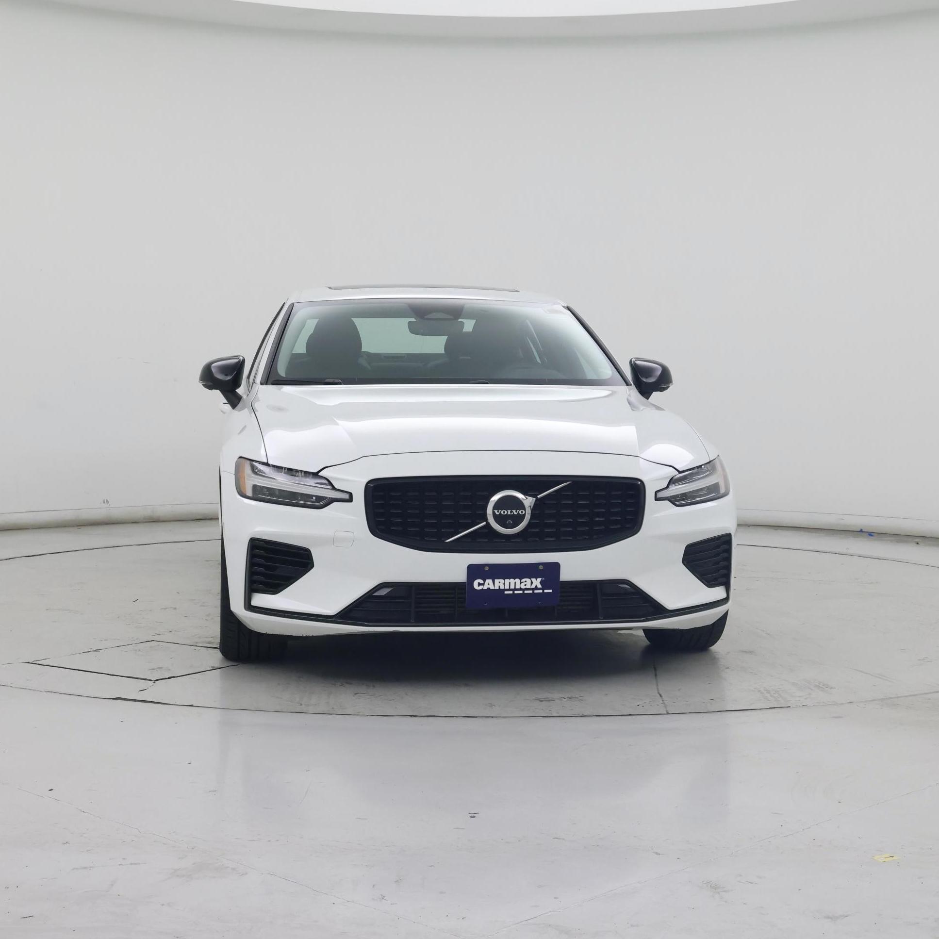Thumbnail: 2023 Volvo S60 - 5