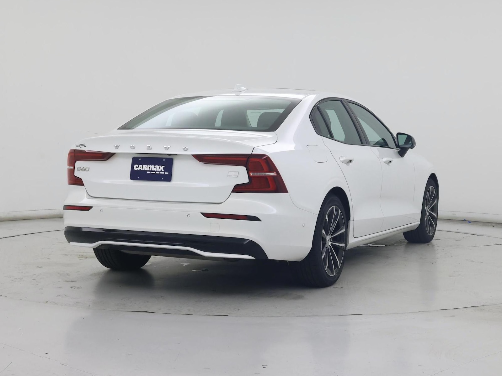 2023 Volvo S60 Plus - Photo 9