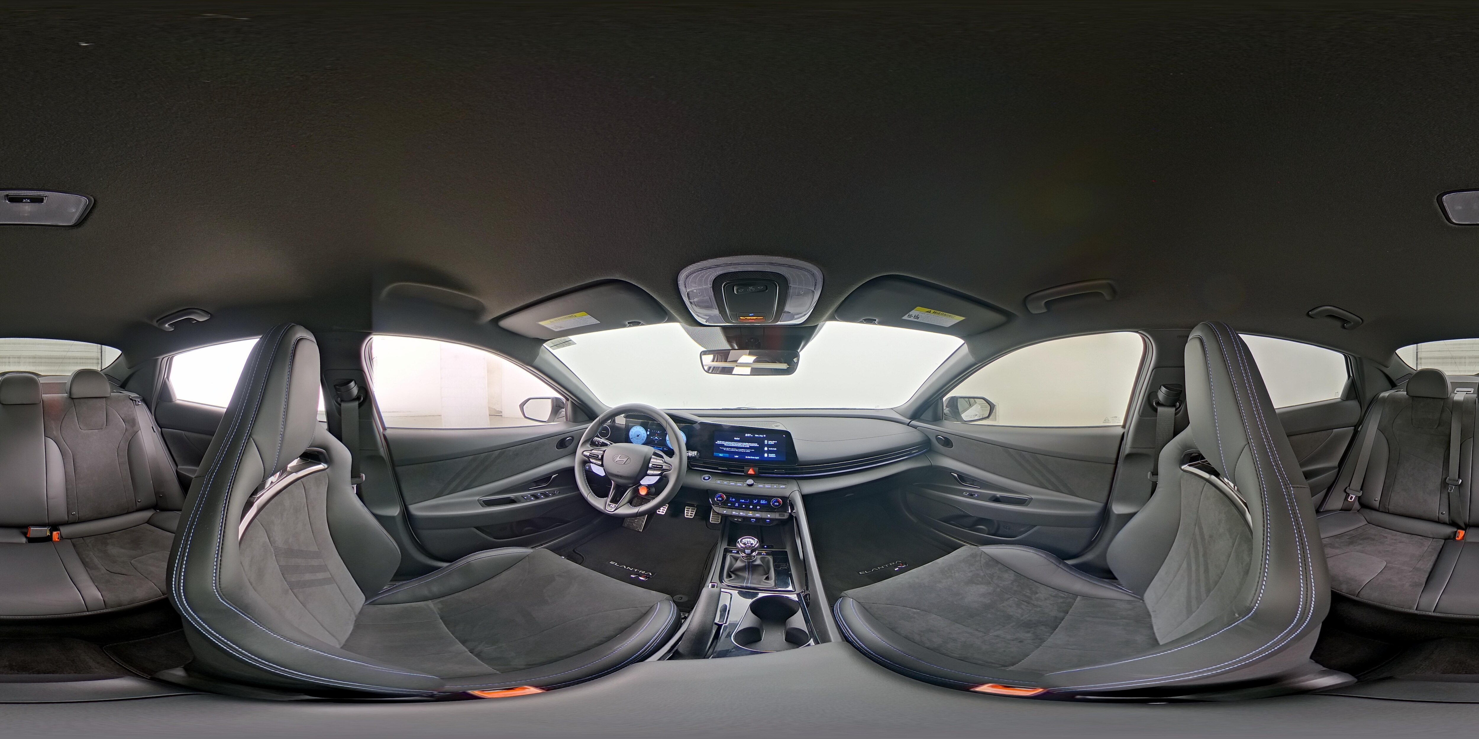 2025 Hyundai Elantra N - Photo 25
