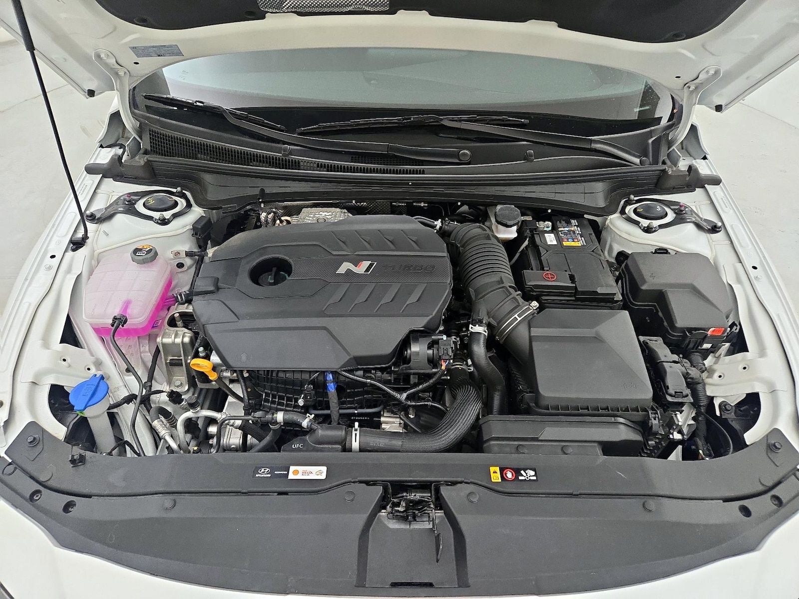 2025 Hyundai Elantra N - Photo 23