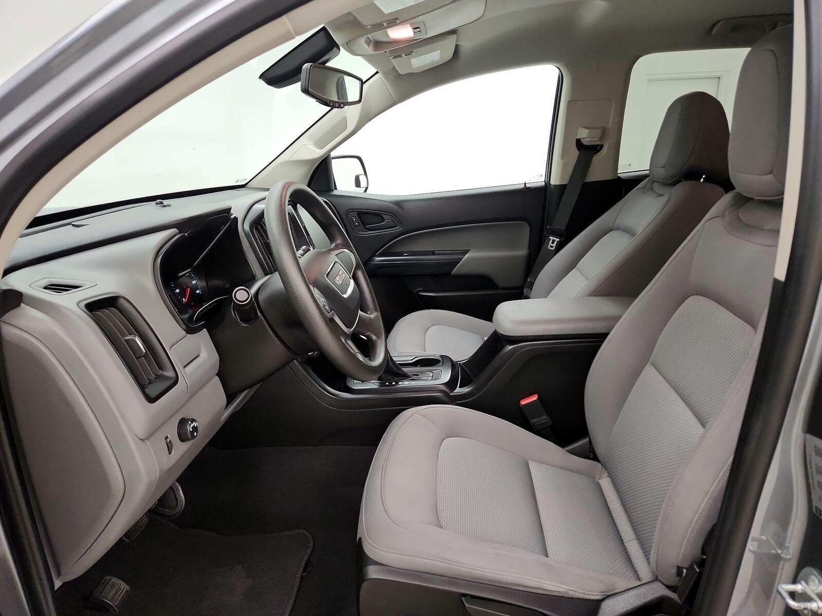 Power Seat(s) & Side Airbags