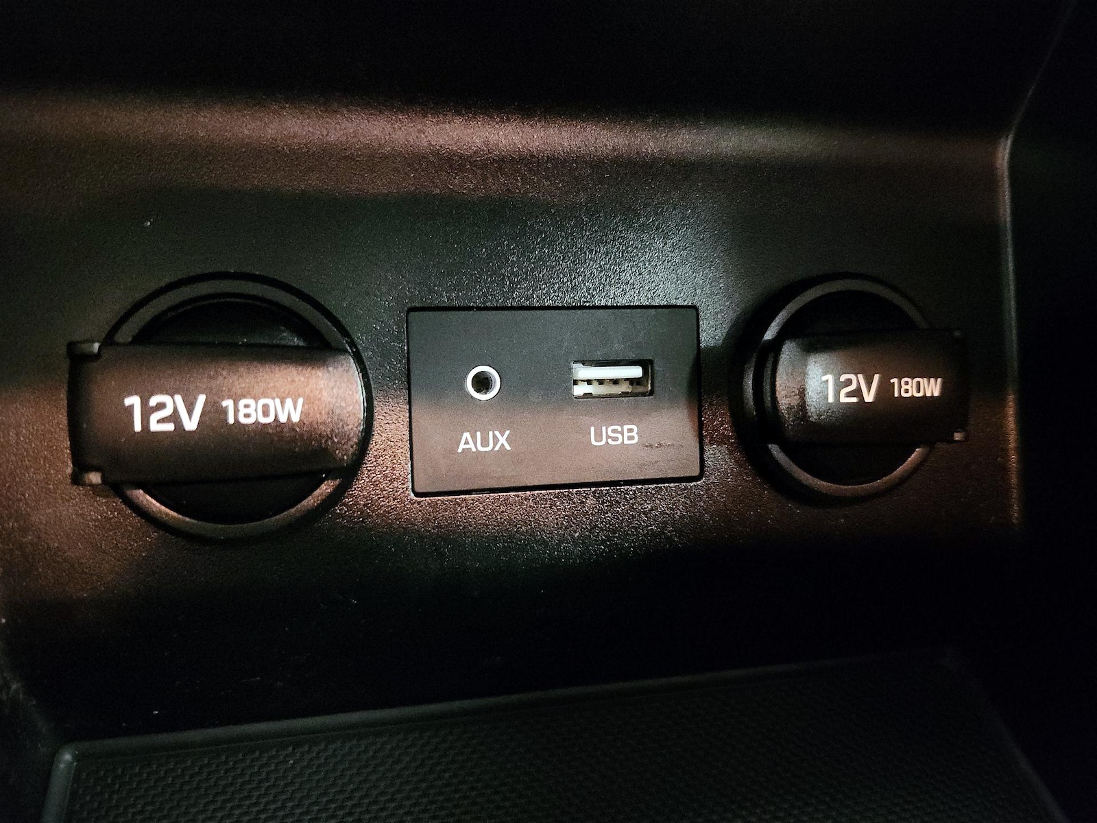 2020 Hyundai Elantra SE - Photo 19