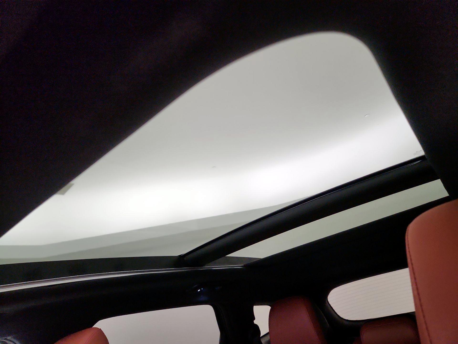 Thumbnail: 2023 Kia Sportage - 20