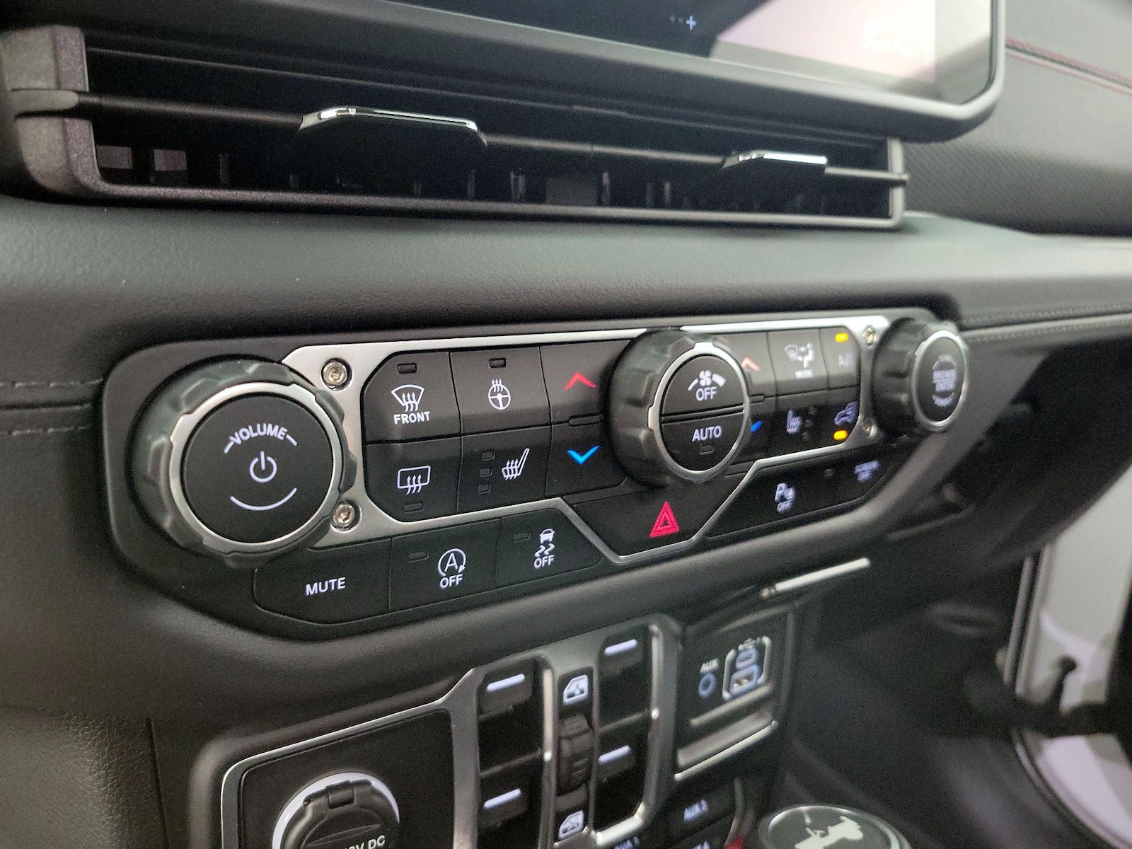 2025 Jeep Wrangler 4-Door Rubicon X - Photo 18