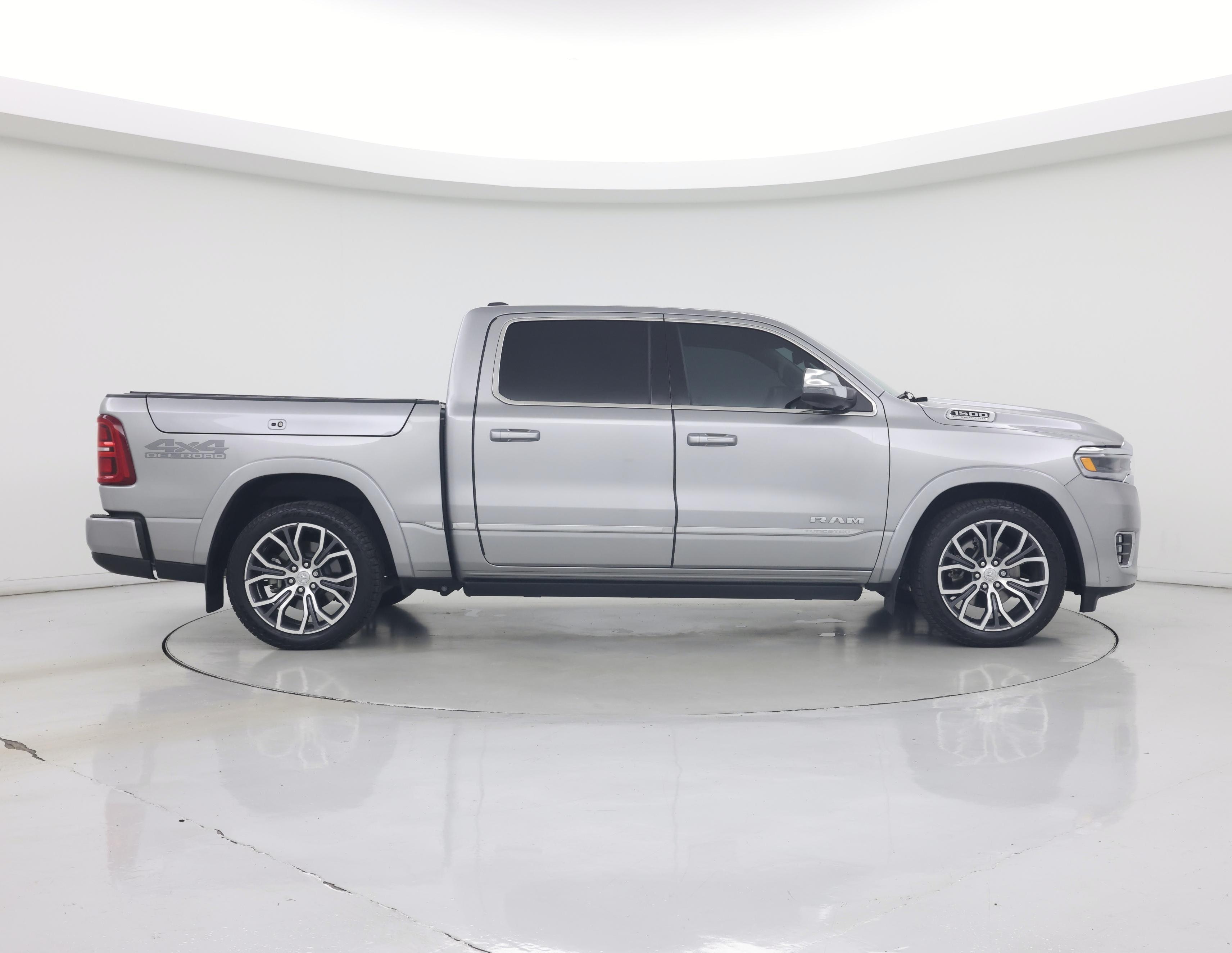 Thumbnail: 2026 RAM 1500 - 7