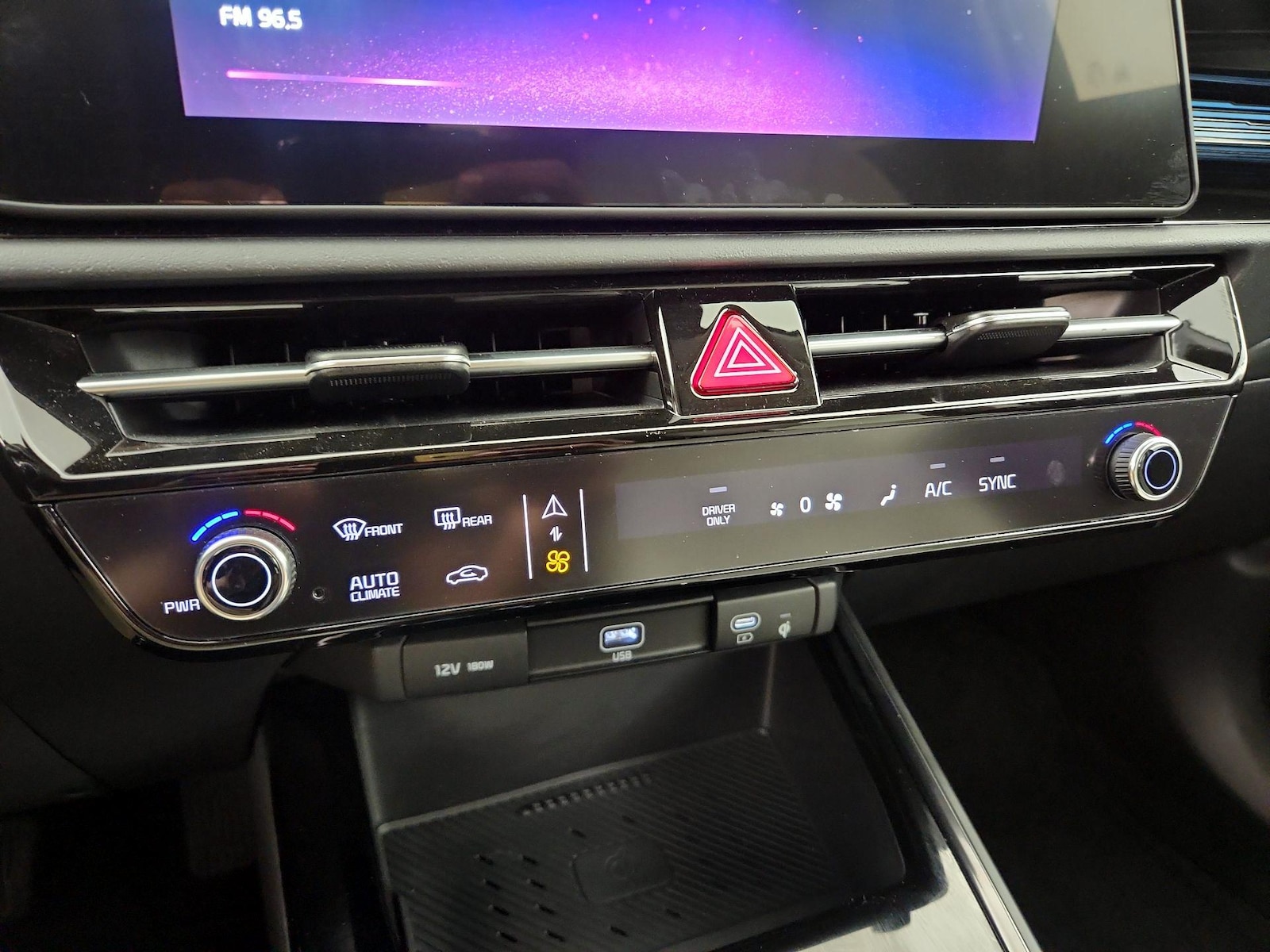 2025 Kia Niro 18