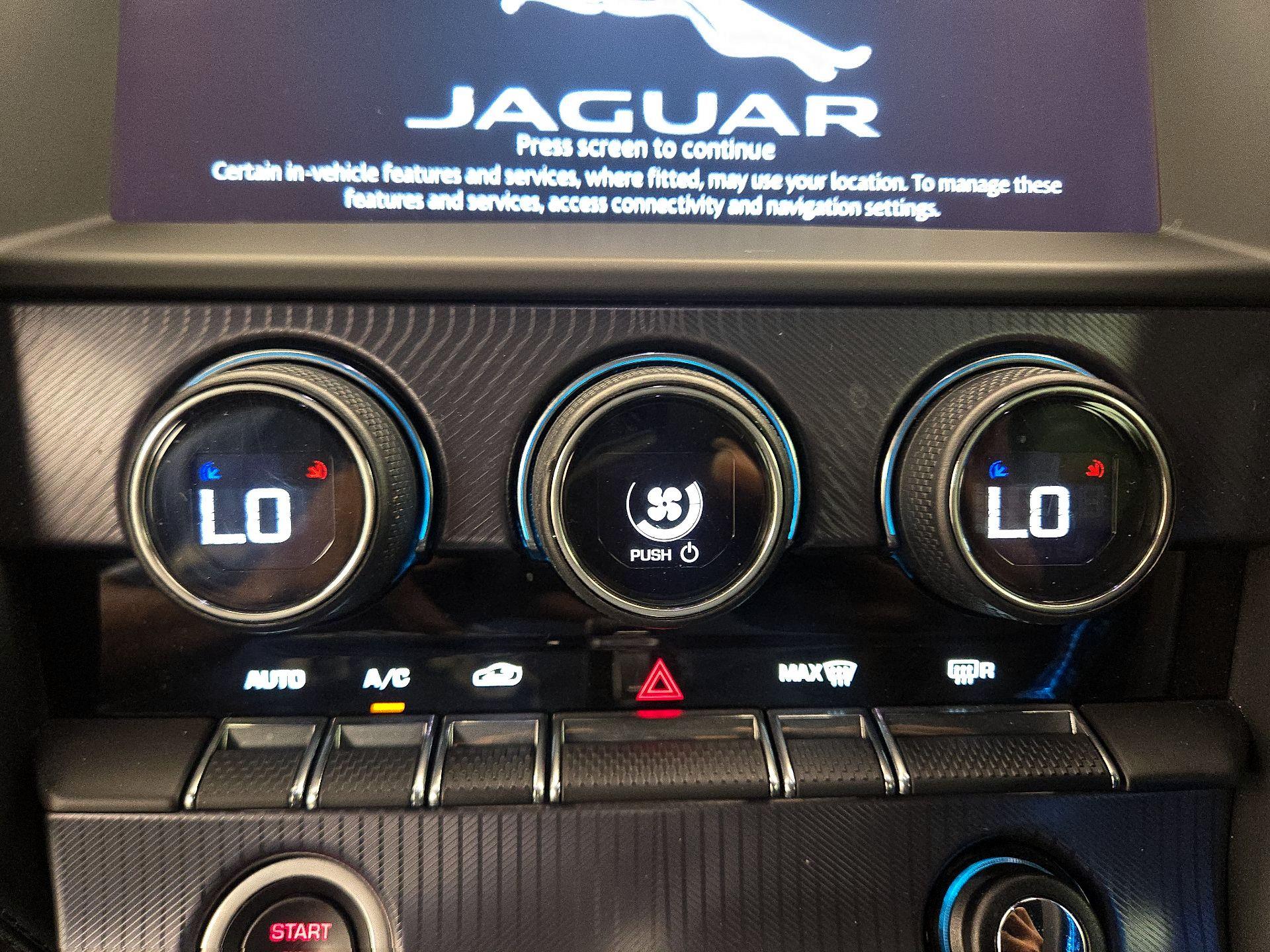 Thumbnail: 2019 Jaguar F-Type - 17
