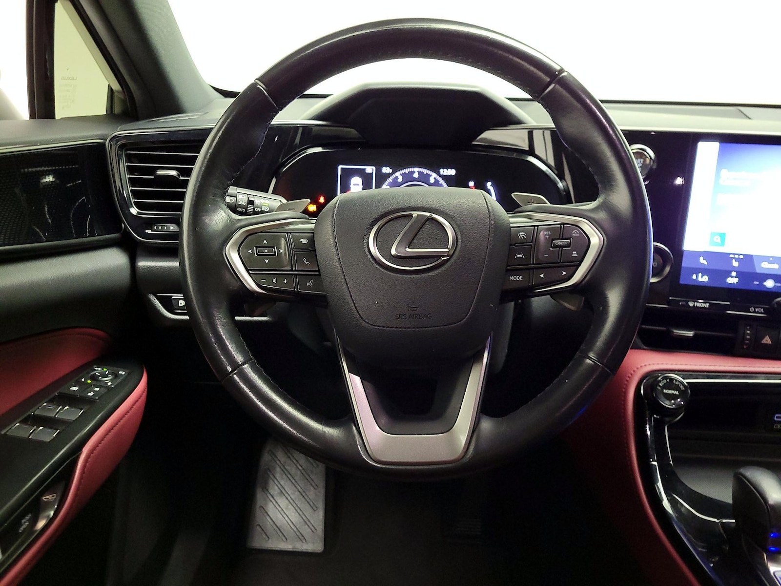 2023 Lexus NX 250 - Photo 11