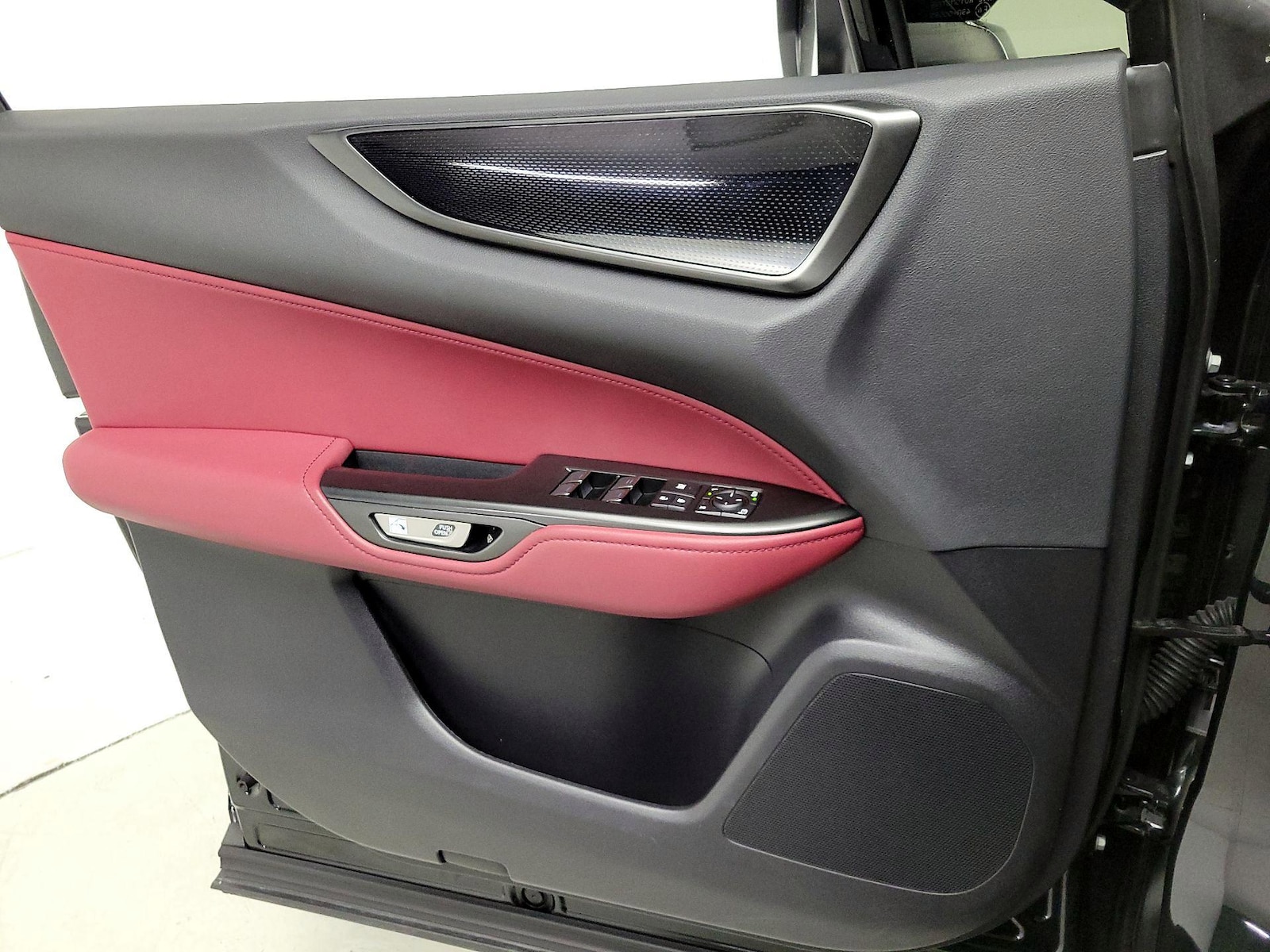 2023 Lexus NX 250 - Photo 13