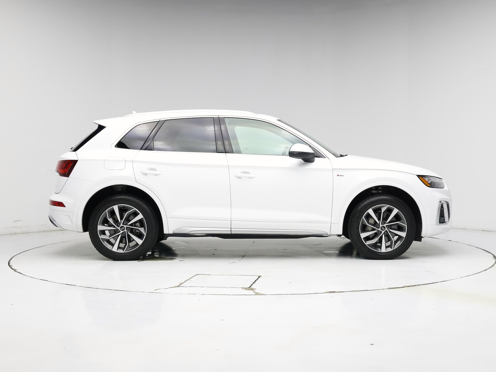 2024 Audi Q5 Premium Plus - Photo 8