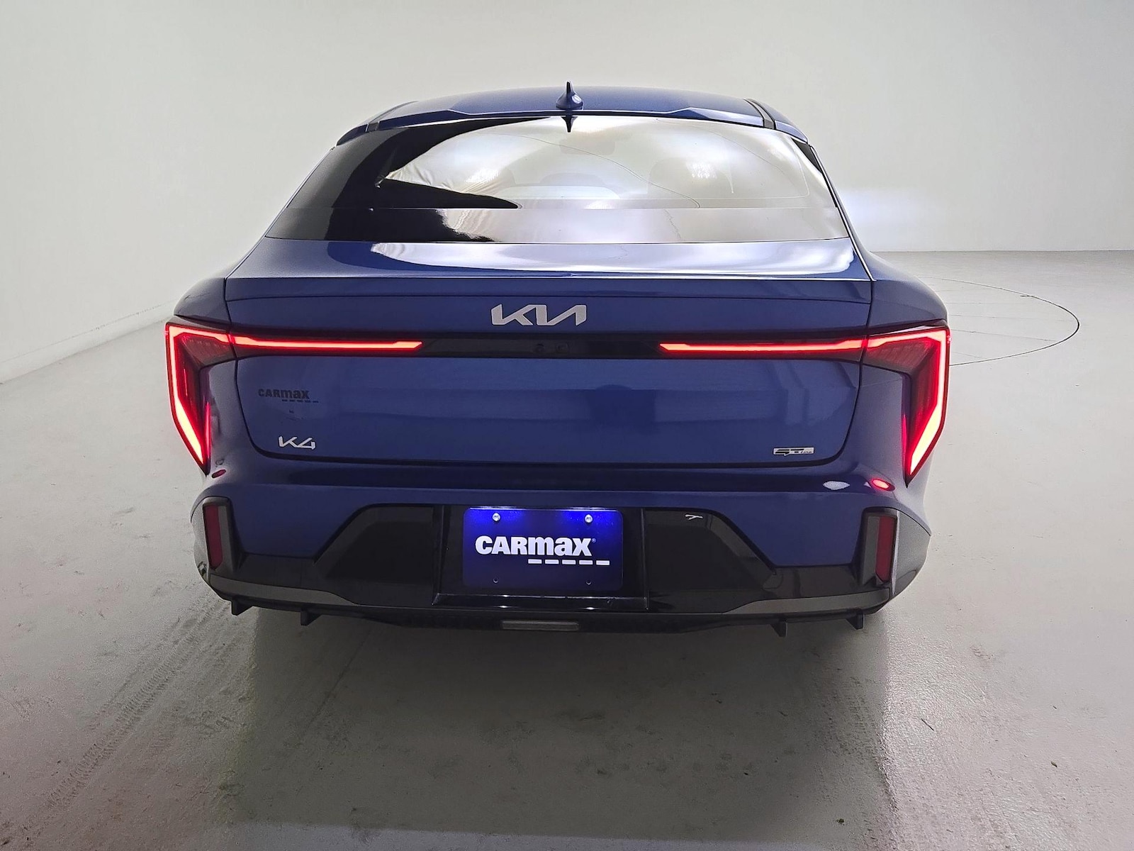 2025 Kia K4 GT-Line - Photo 6