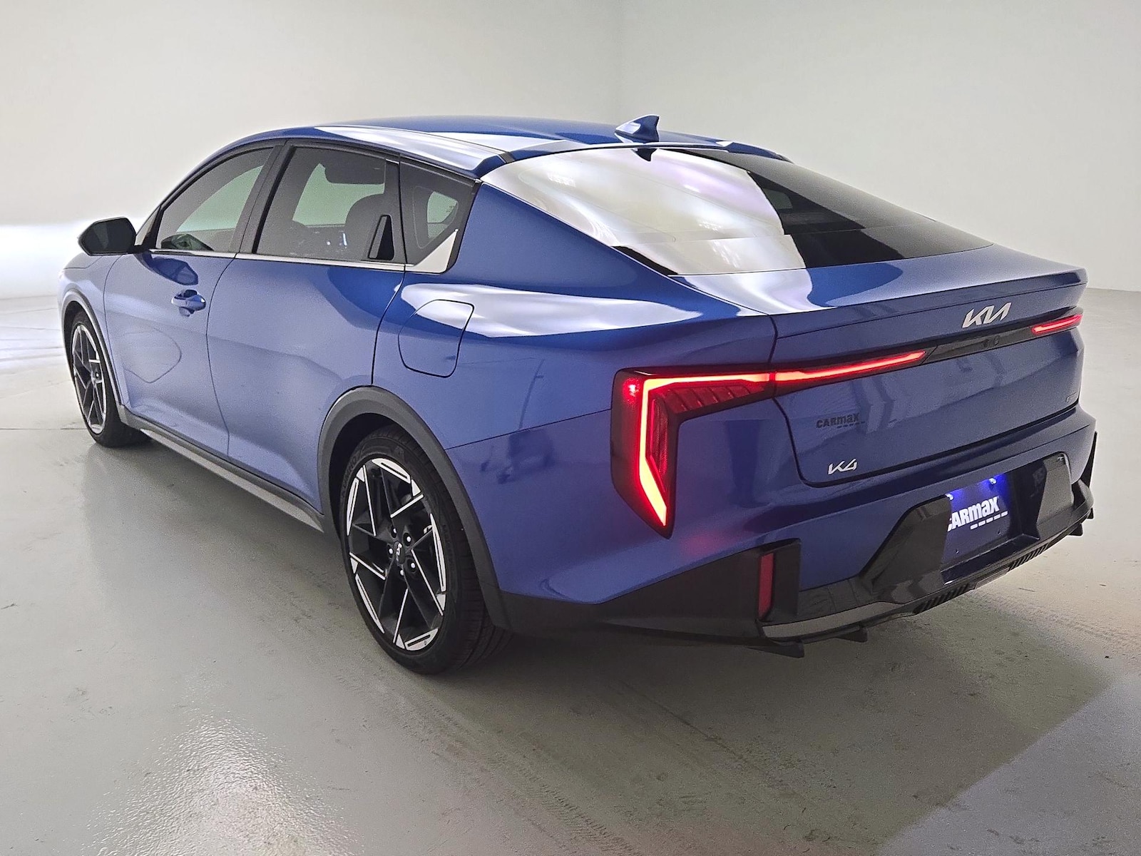 2025 Kia K4 GT-Line - Photo 7