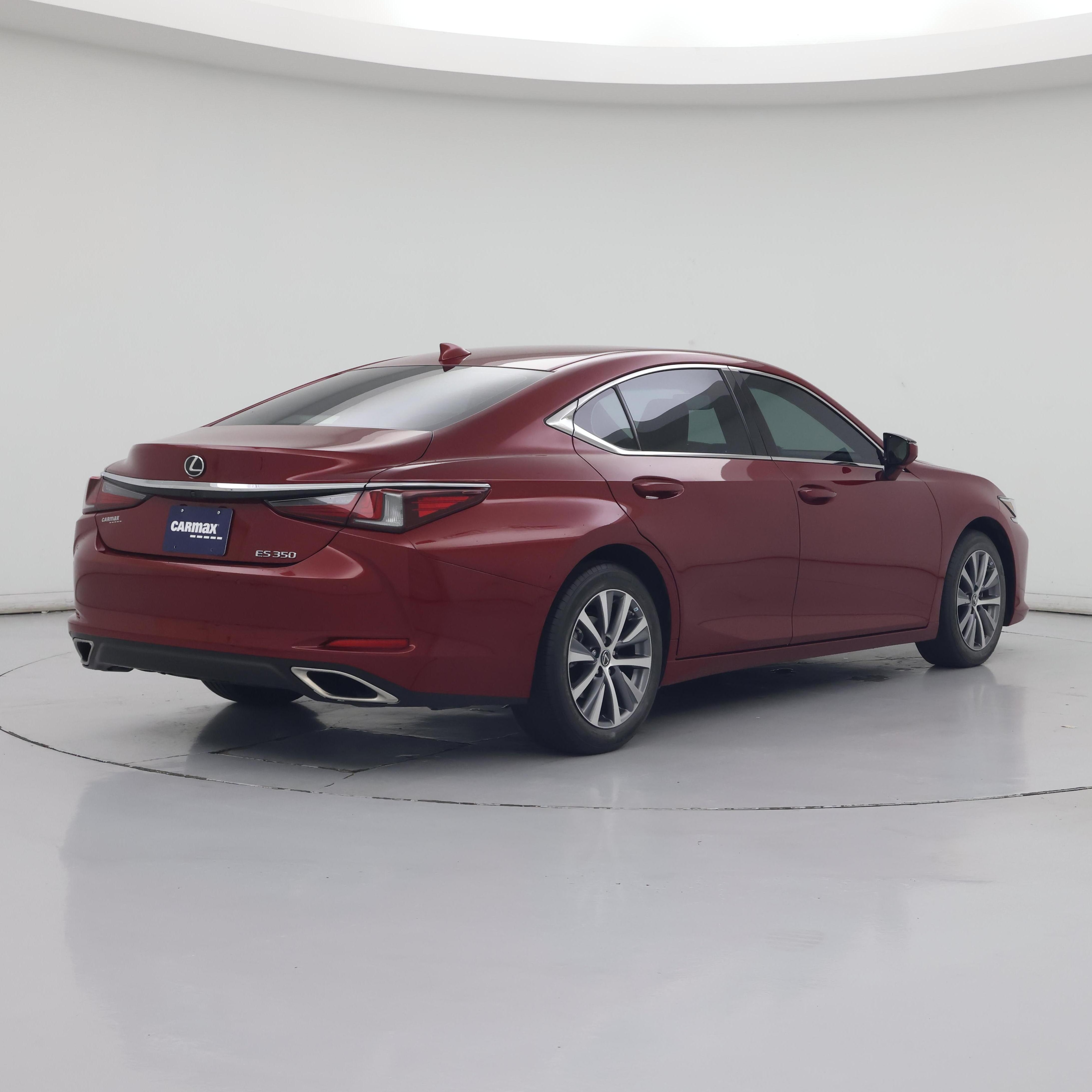Thumbnail: 2020 Lexus ES - 8