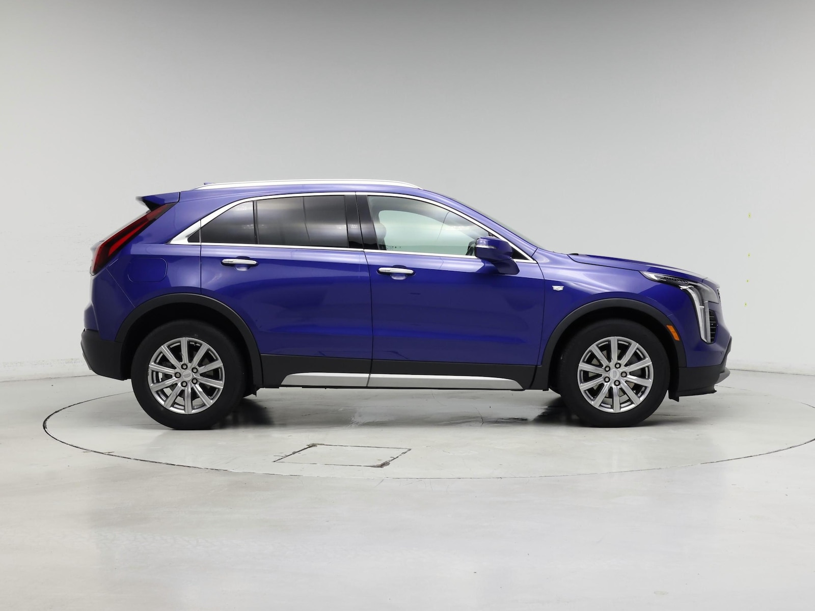2023 Cadillac XT4 Premium Luxury - Photo 8
