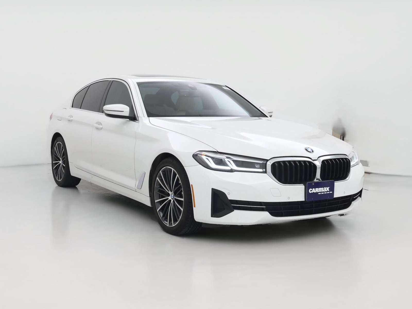 2023 BMW 5 Series 530i