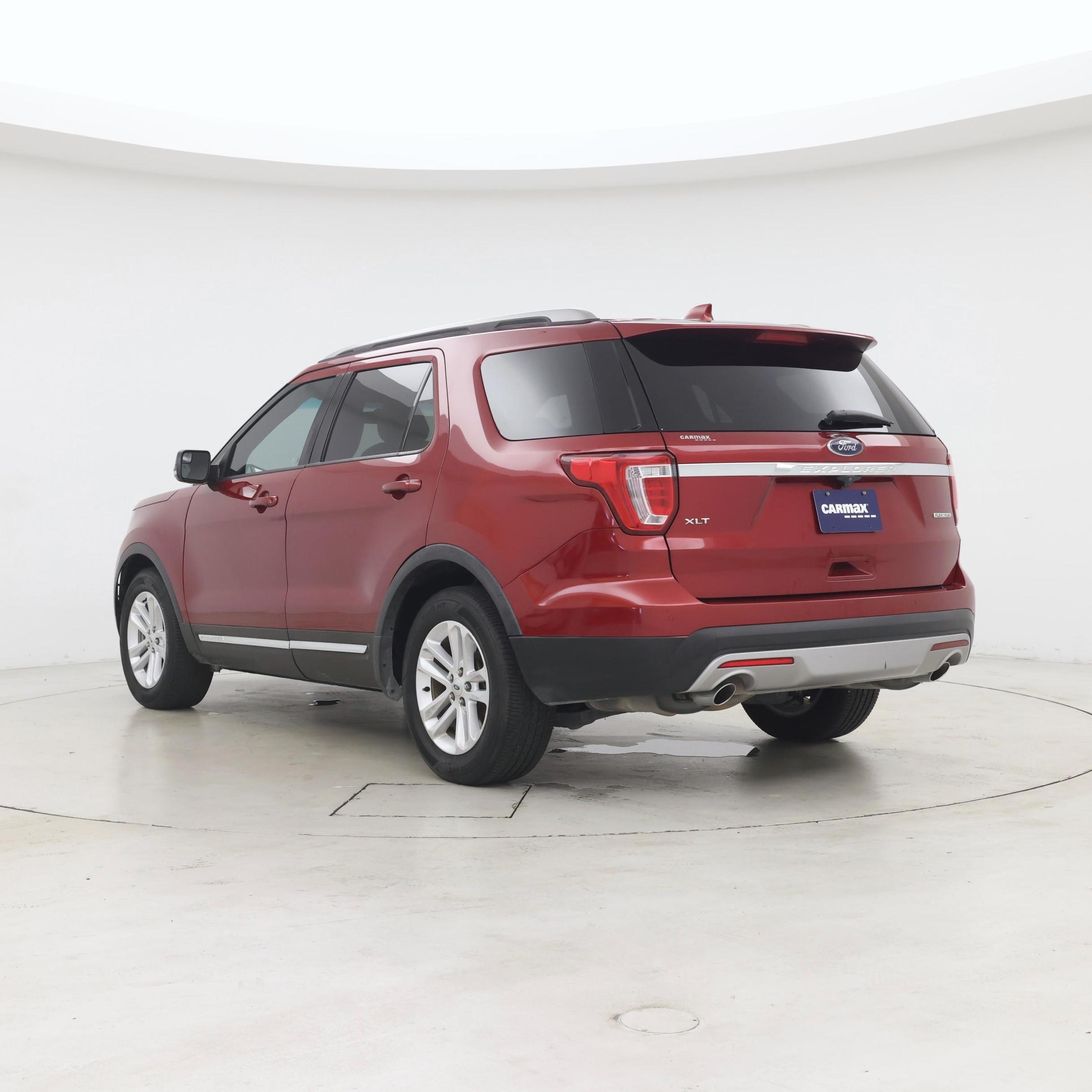 Thumbnail: 2016 Ford Explorer - 2