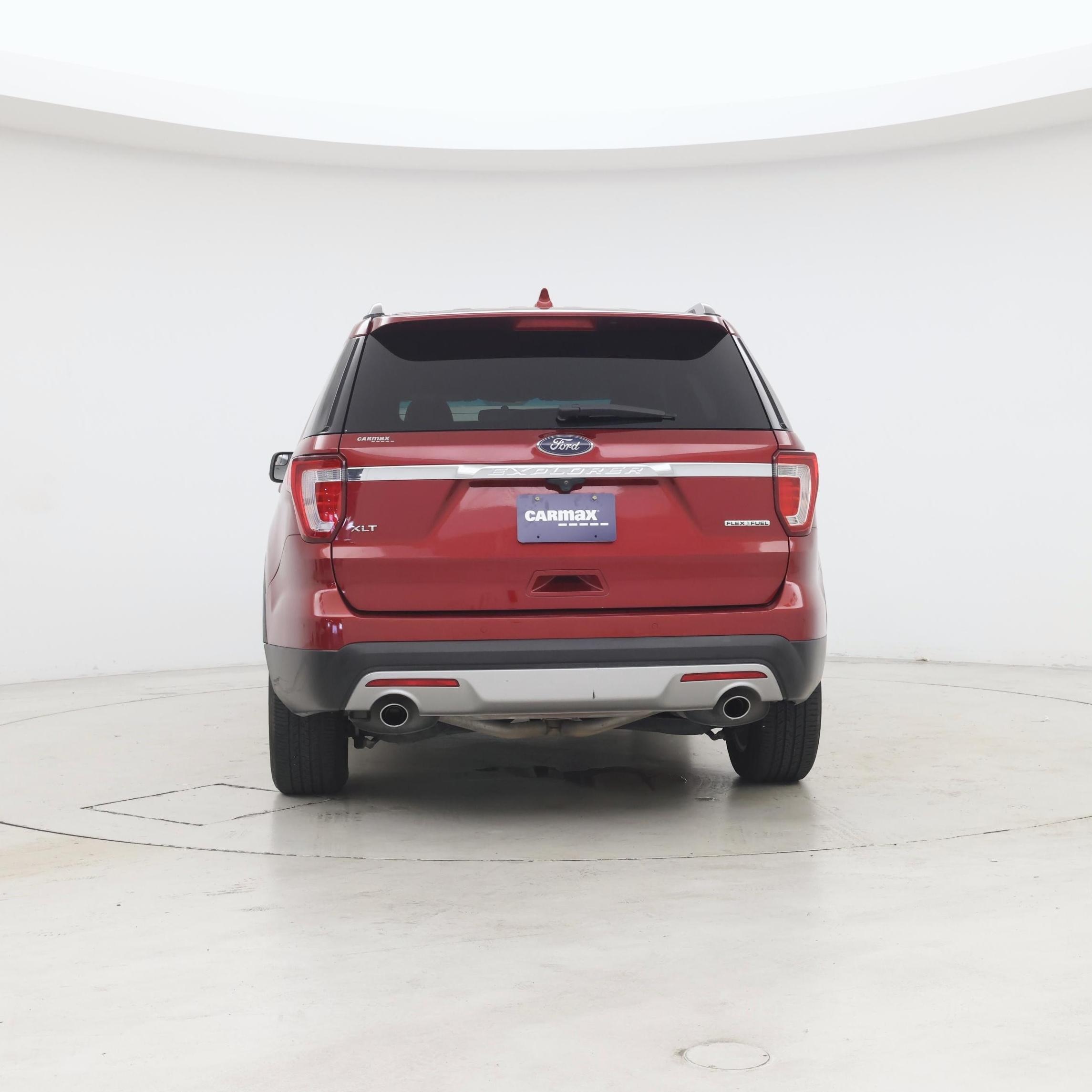 Thumbnail: 2016 Ford Explorer - 6