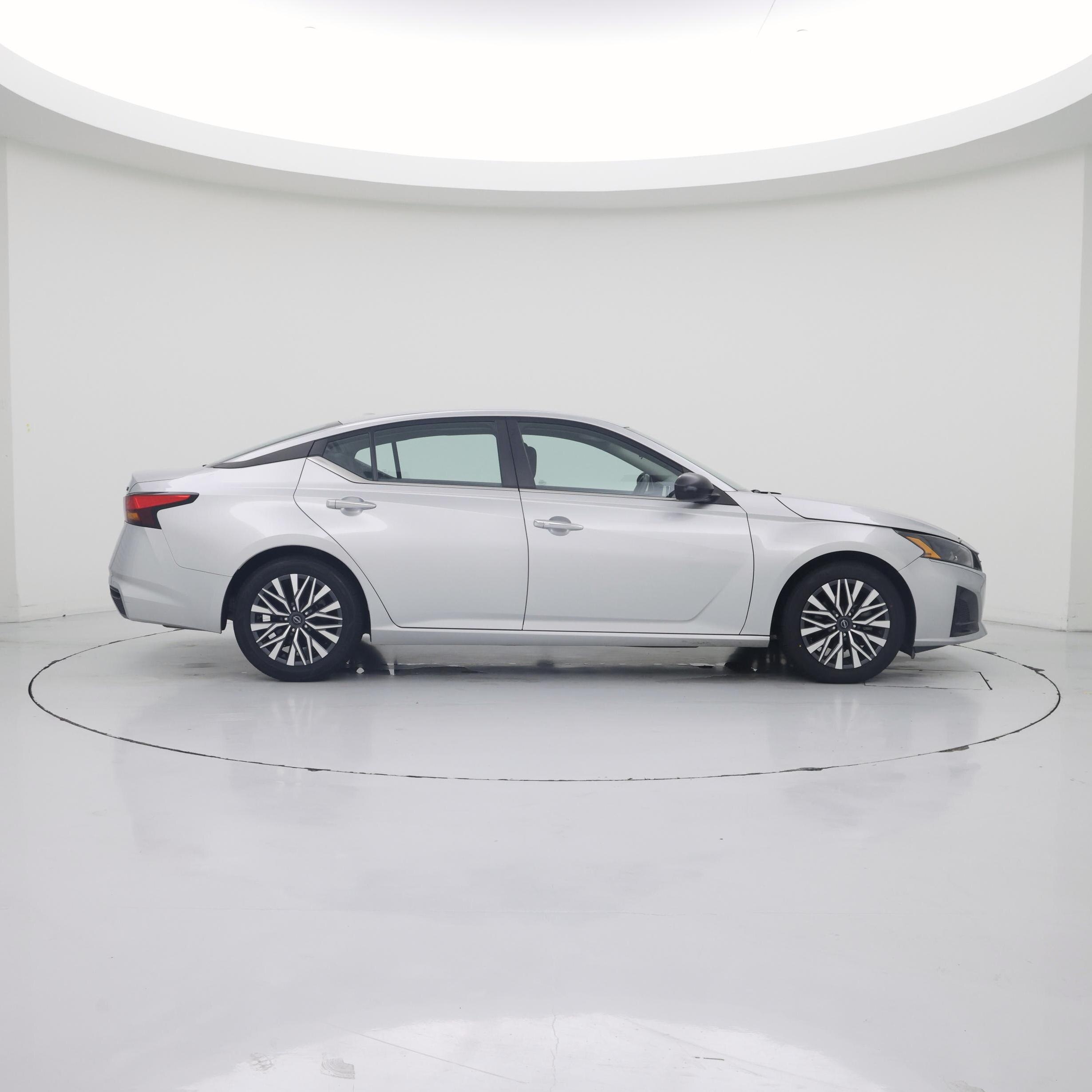 Thumbnail: 2024 Nissan Altima - 7