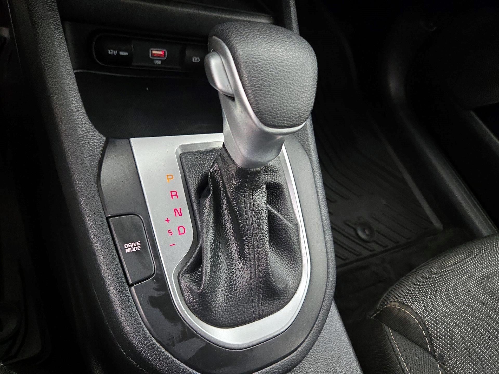 Thumbnail: 2024 Kia Forte - 17