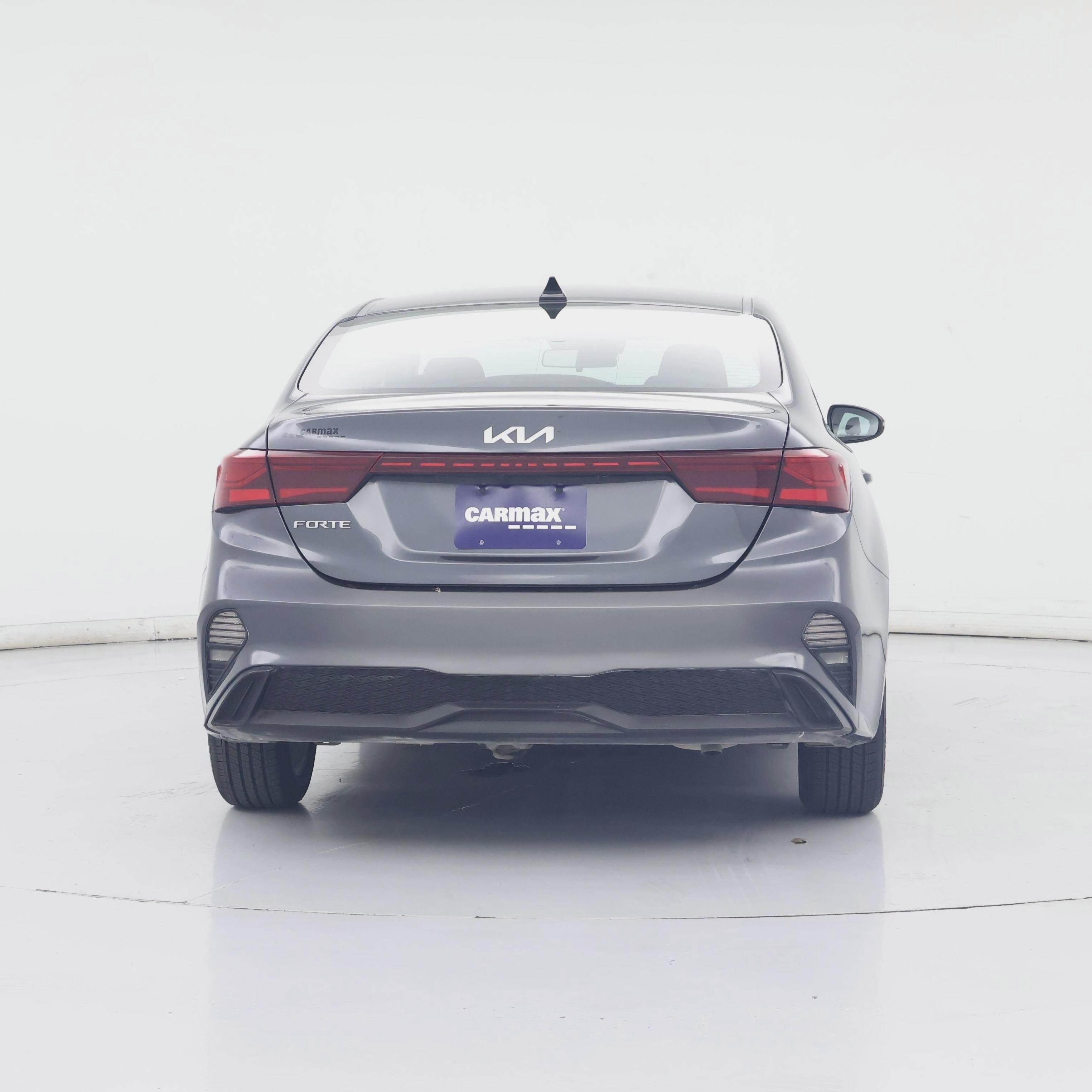 Thumbnail: 2024 Kia Forte - 6