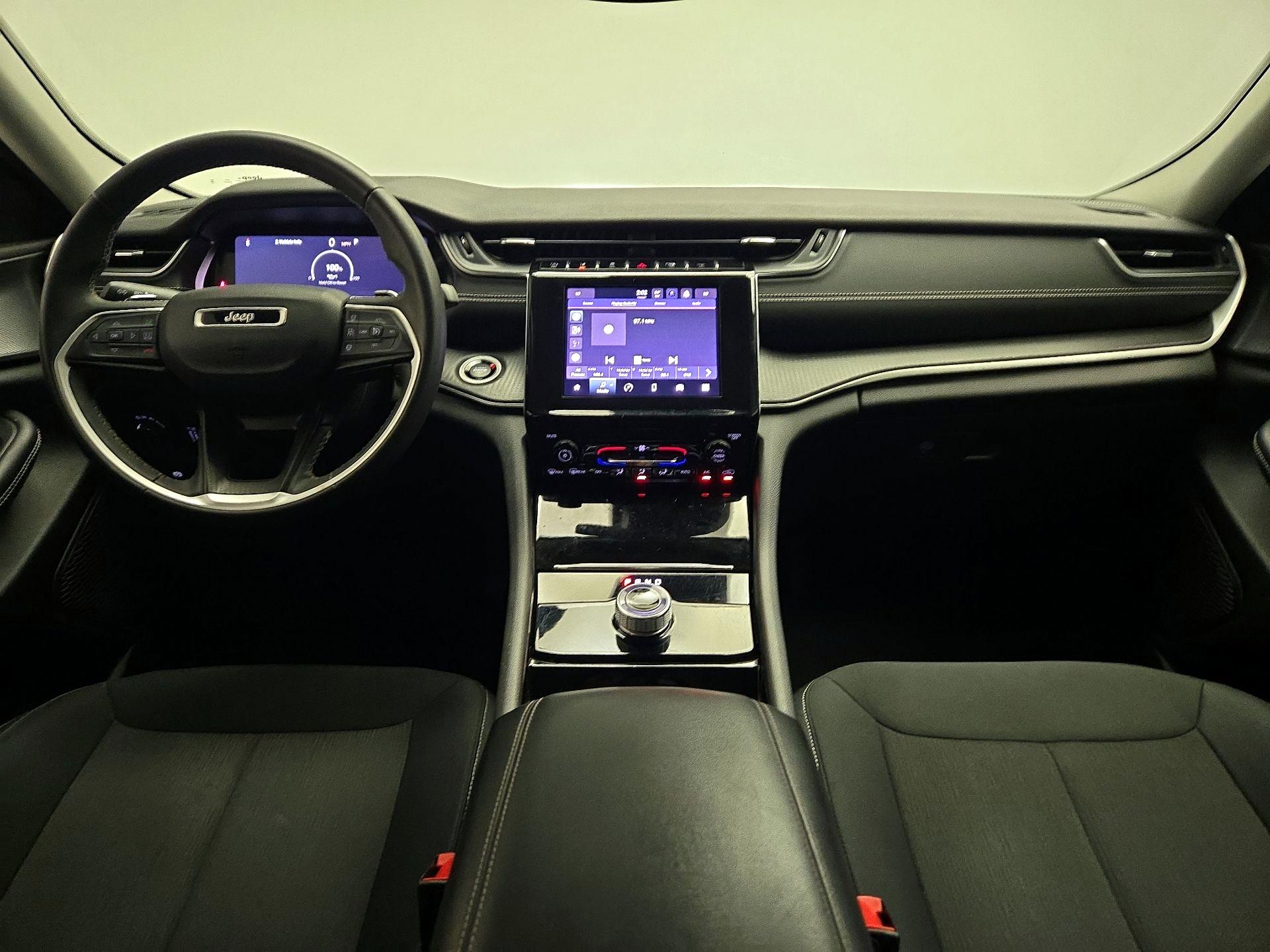Thumbnail: 2023 Jeep Grand Cherokee - 8
