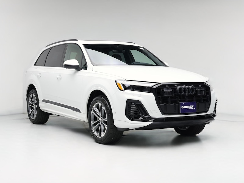 2026 Audi Q7 Premium