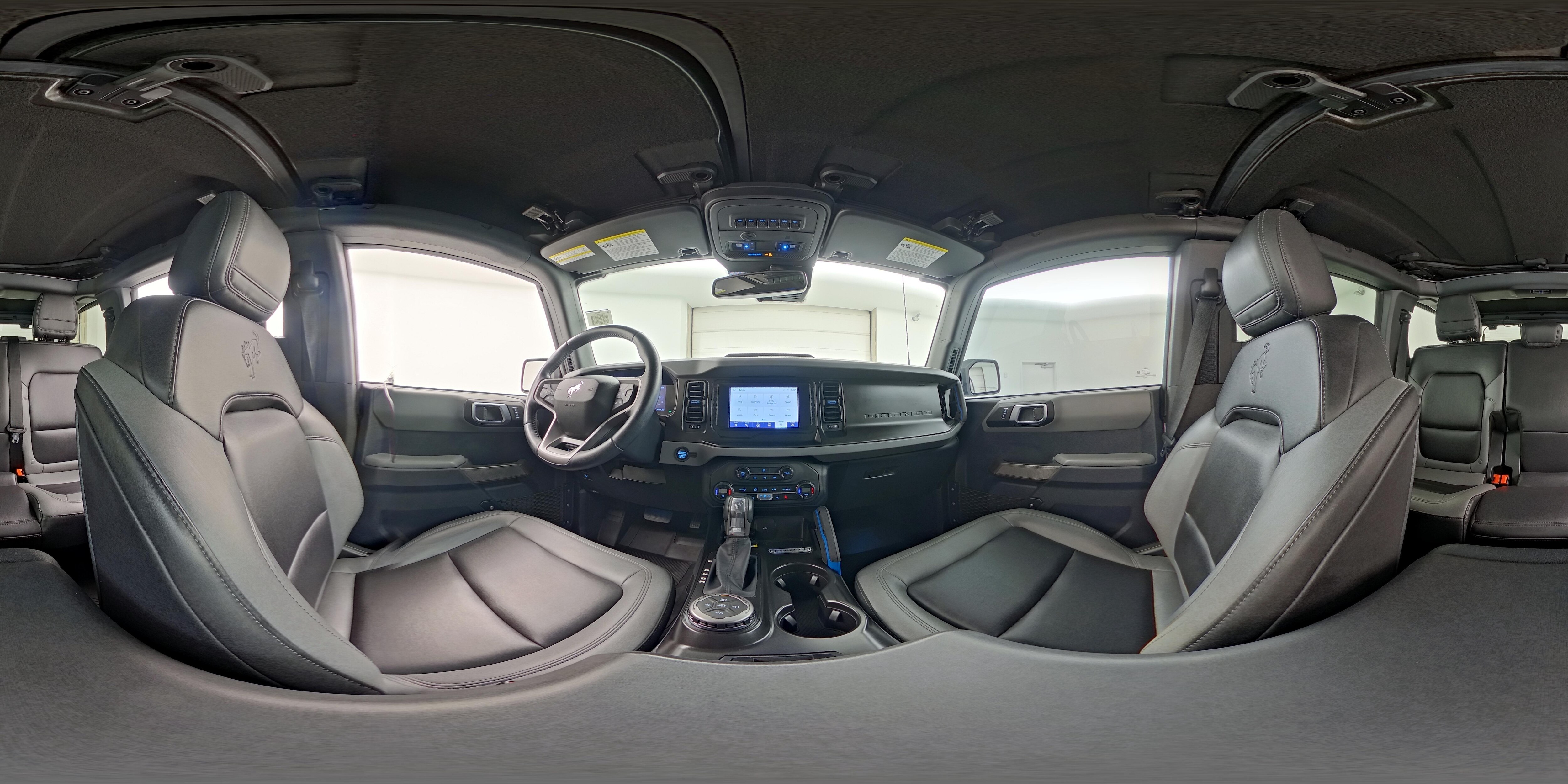2023 Ford Bronco 4-Door Black Diamond - Photo 25