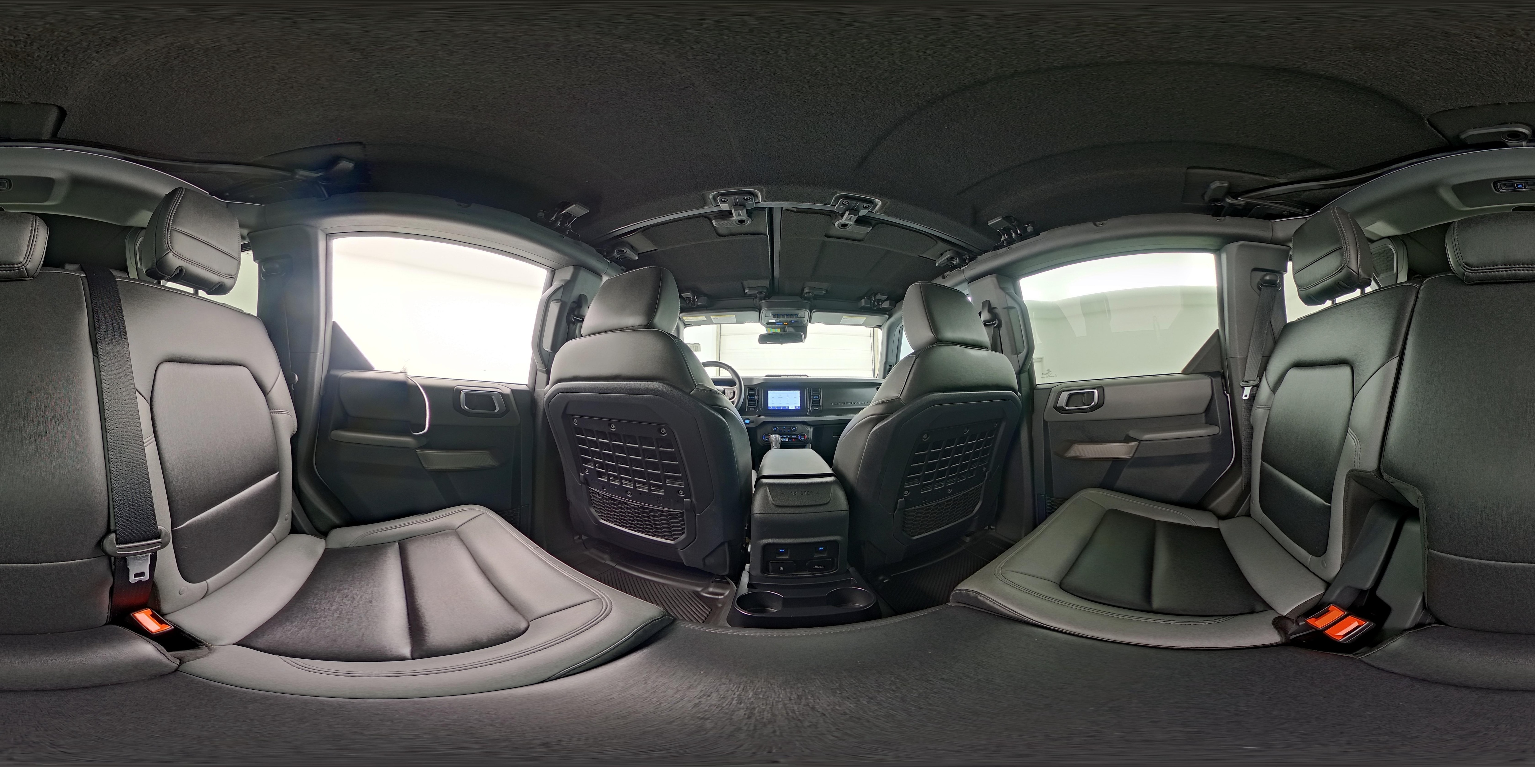 2023 Ford Bronco 4-Door Black Diamond - Photo 26