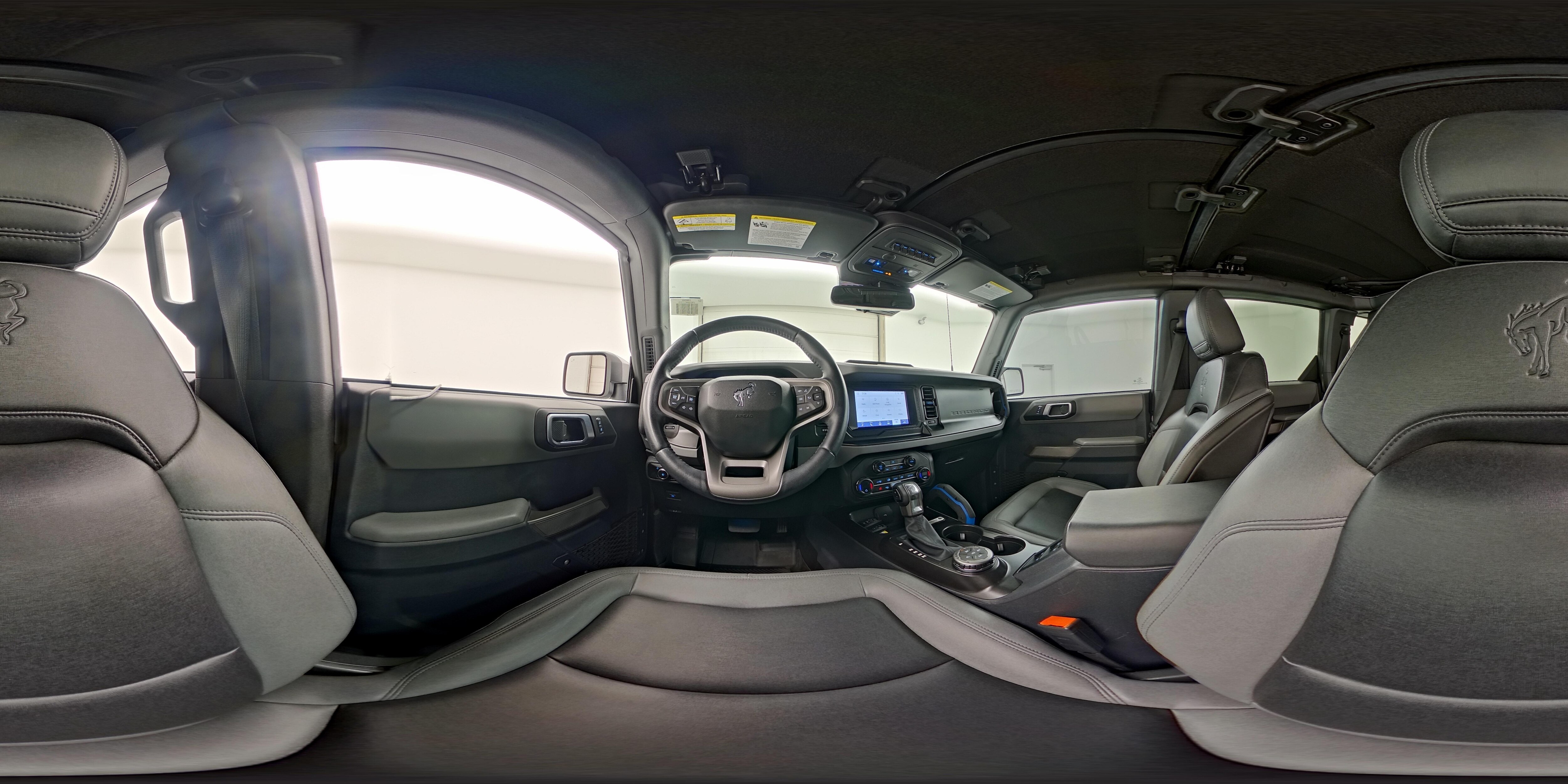 2023 Ford Bronco 4-Door Black Diamond - Photo 27