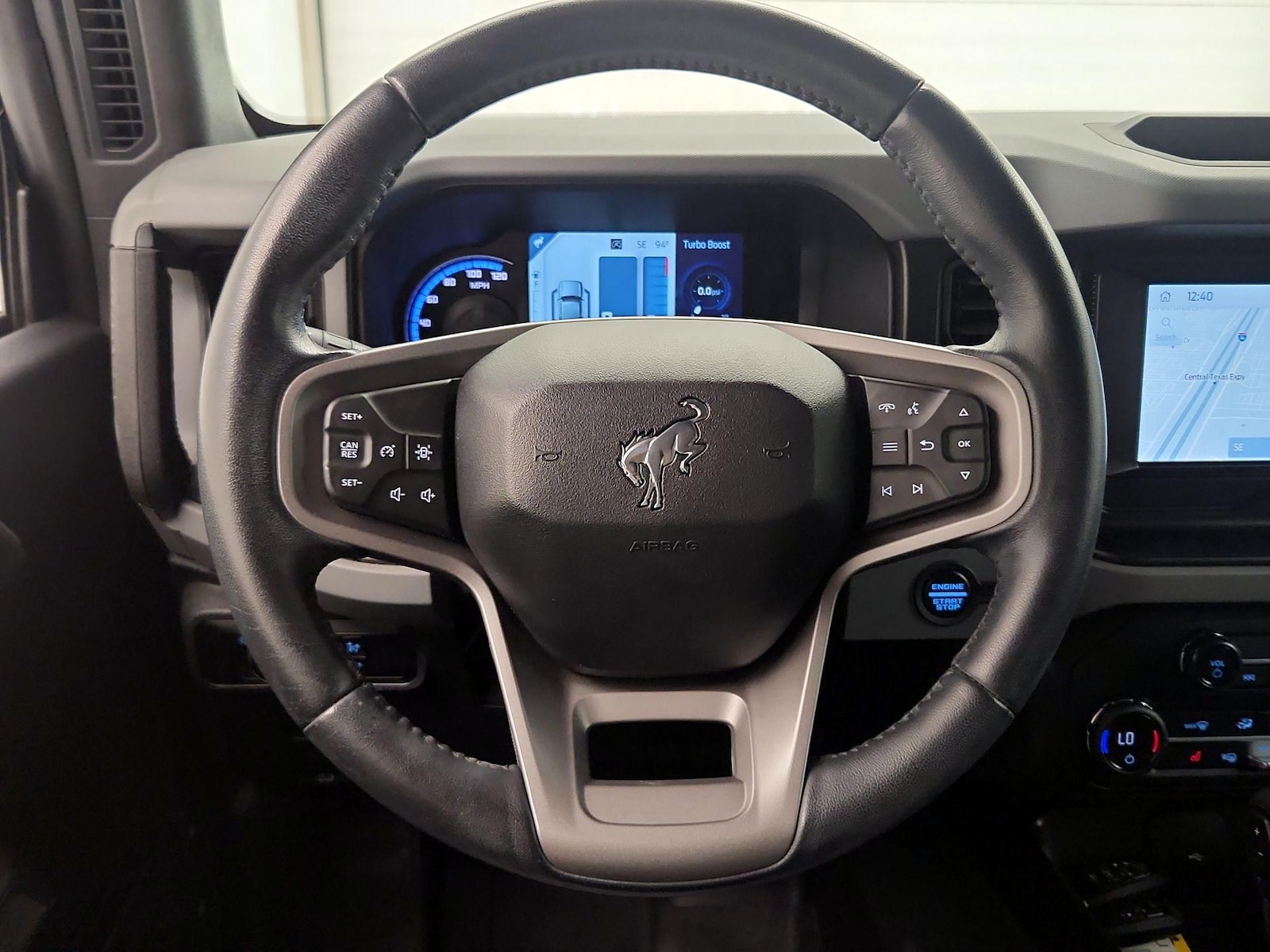 2023 Ford Bronco 4-Door Black Diamond - Photo 11