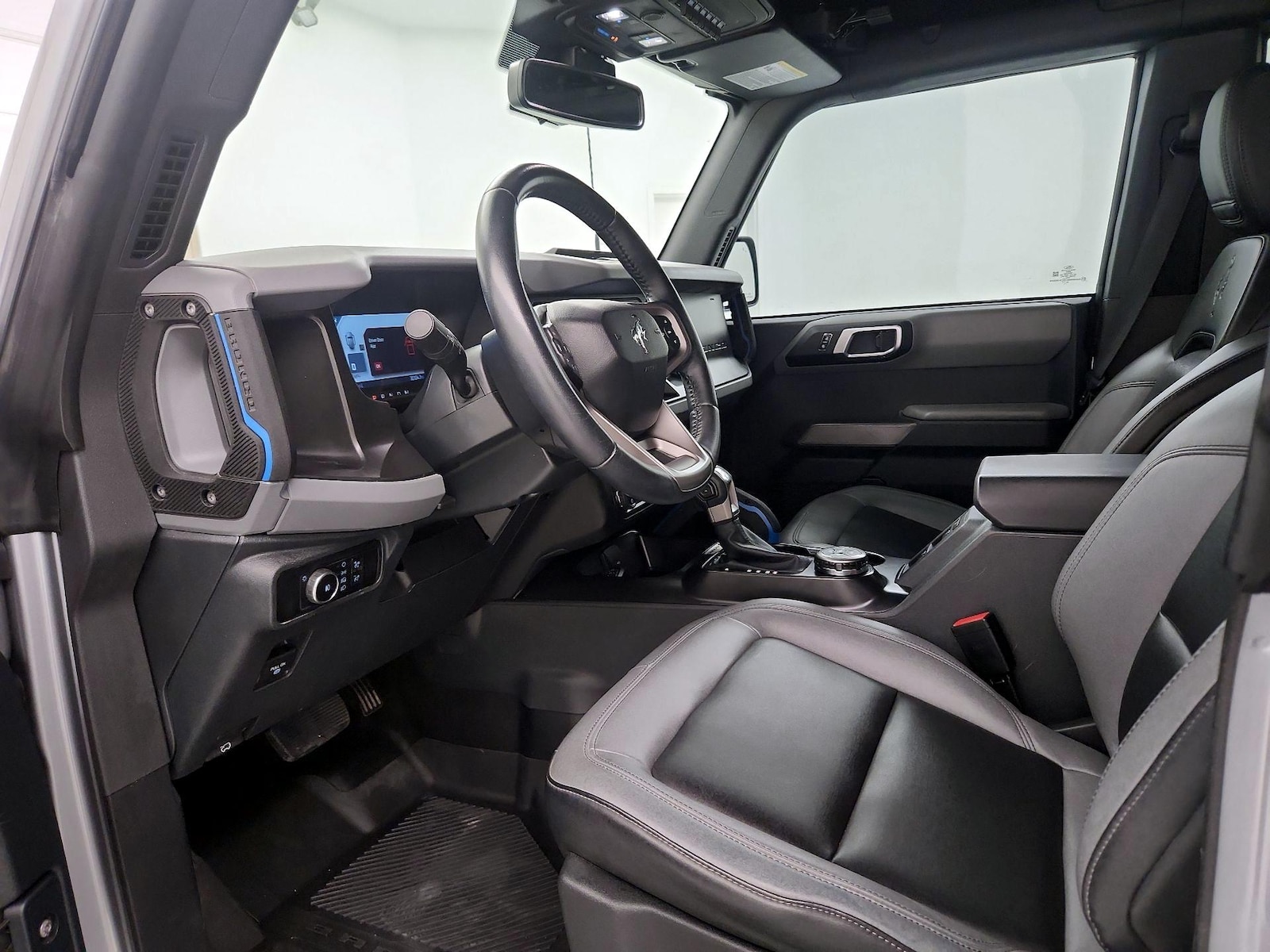 2023 Ford Bronco 4-Door Black Diamond - Photo 12