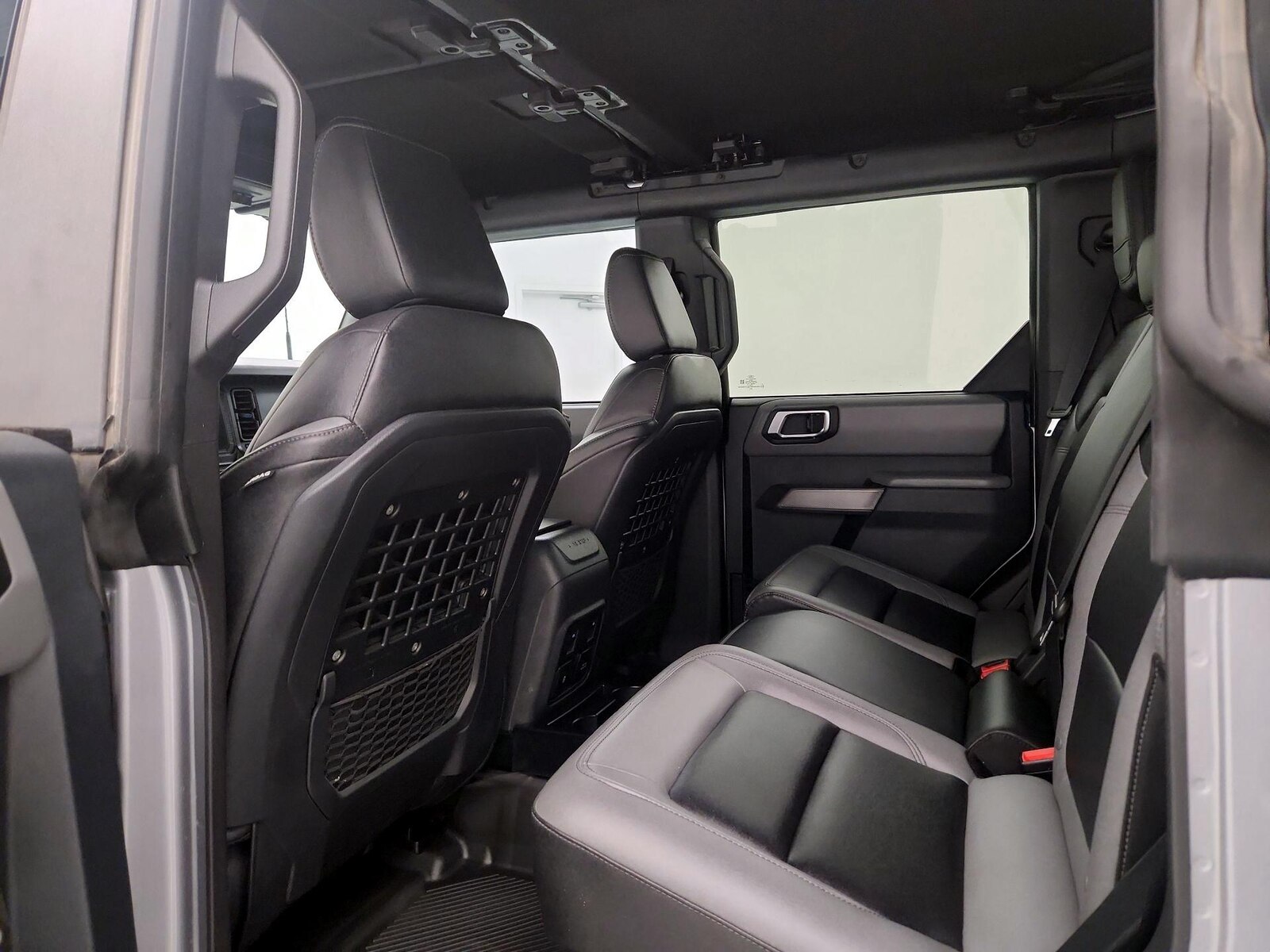 2023 Ford Bronco 4-Door Black Diamond - Photo 21