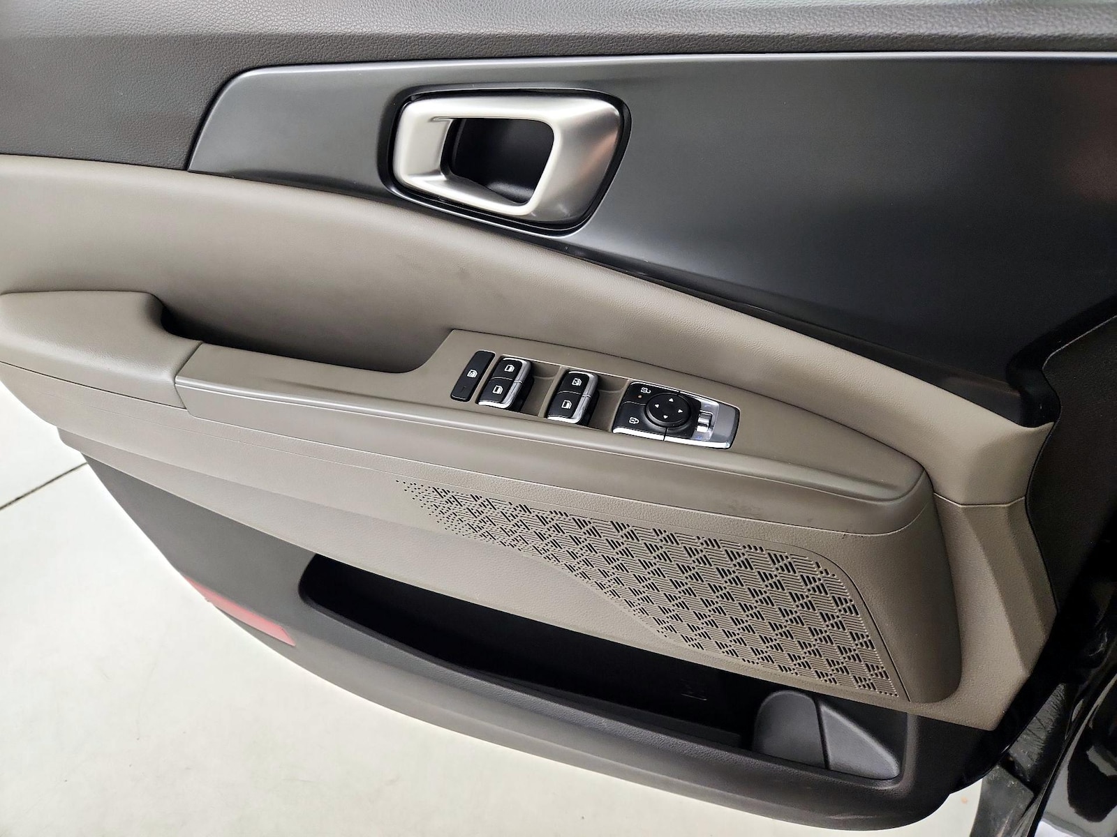 2025 Kia Carnival LXS - Photo 13