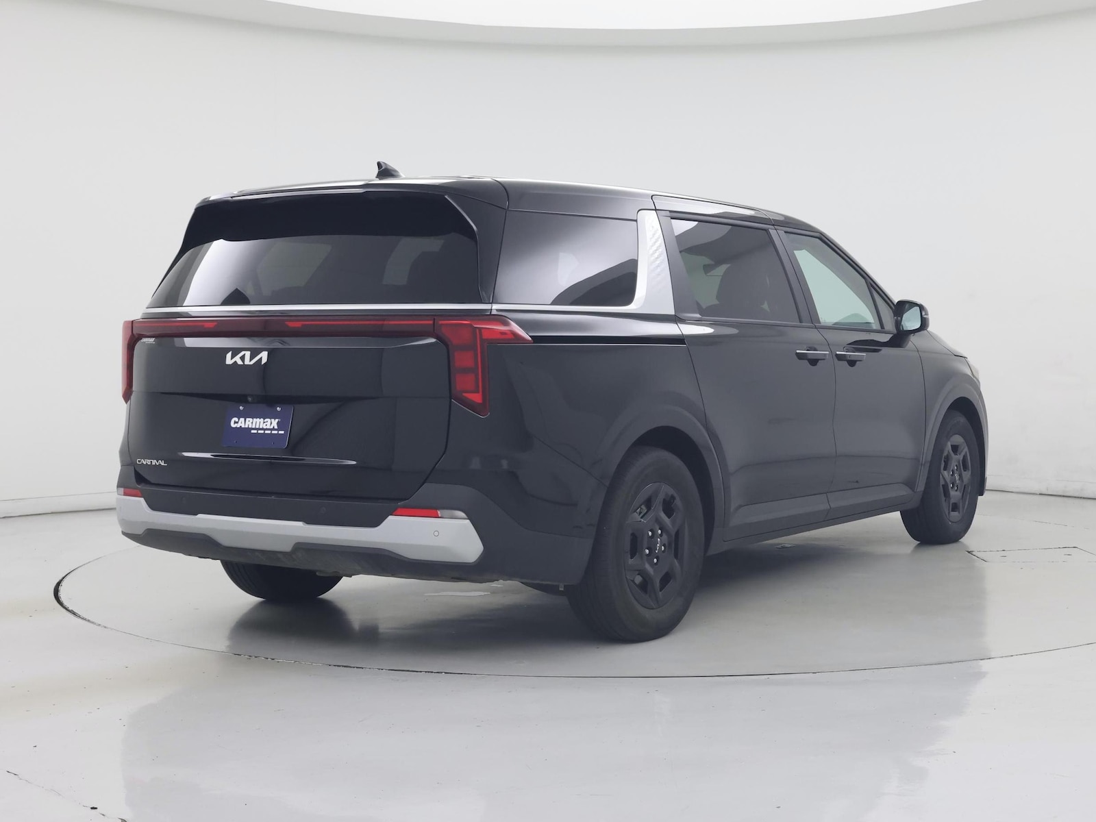 2025 Kia Carnival LXS - Photo 9