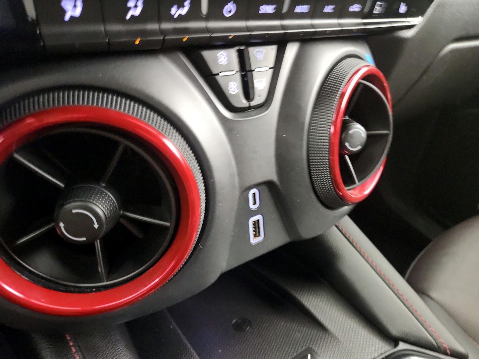 2025 Chevrolet Blazer RS - Photo 19