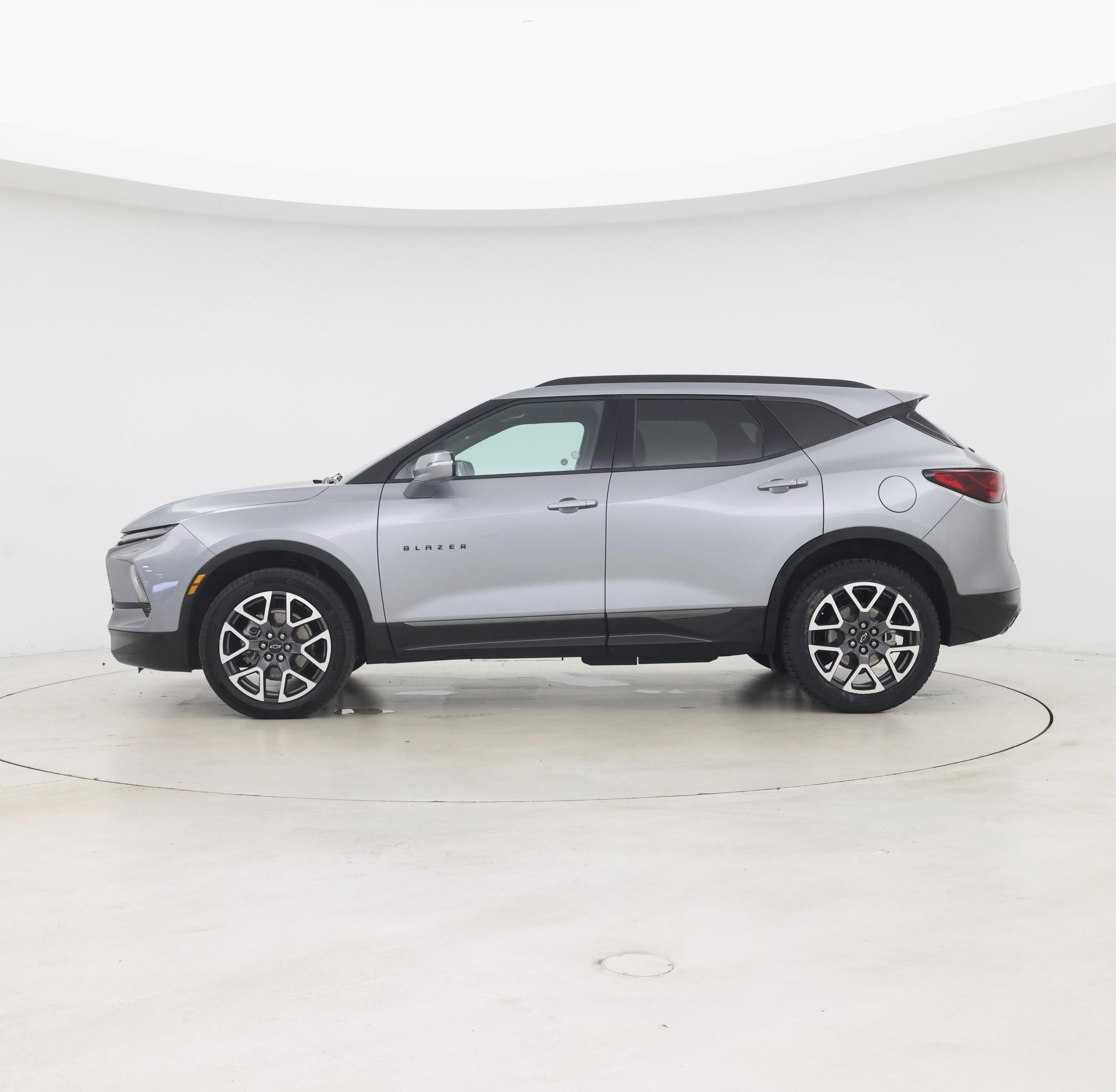 Thumbnail: 2025 Chevrolet Blazer - 3