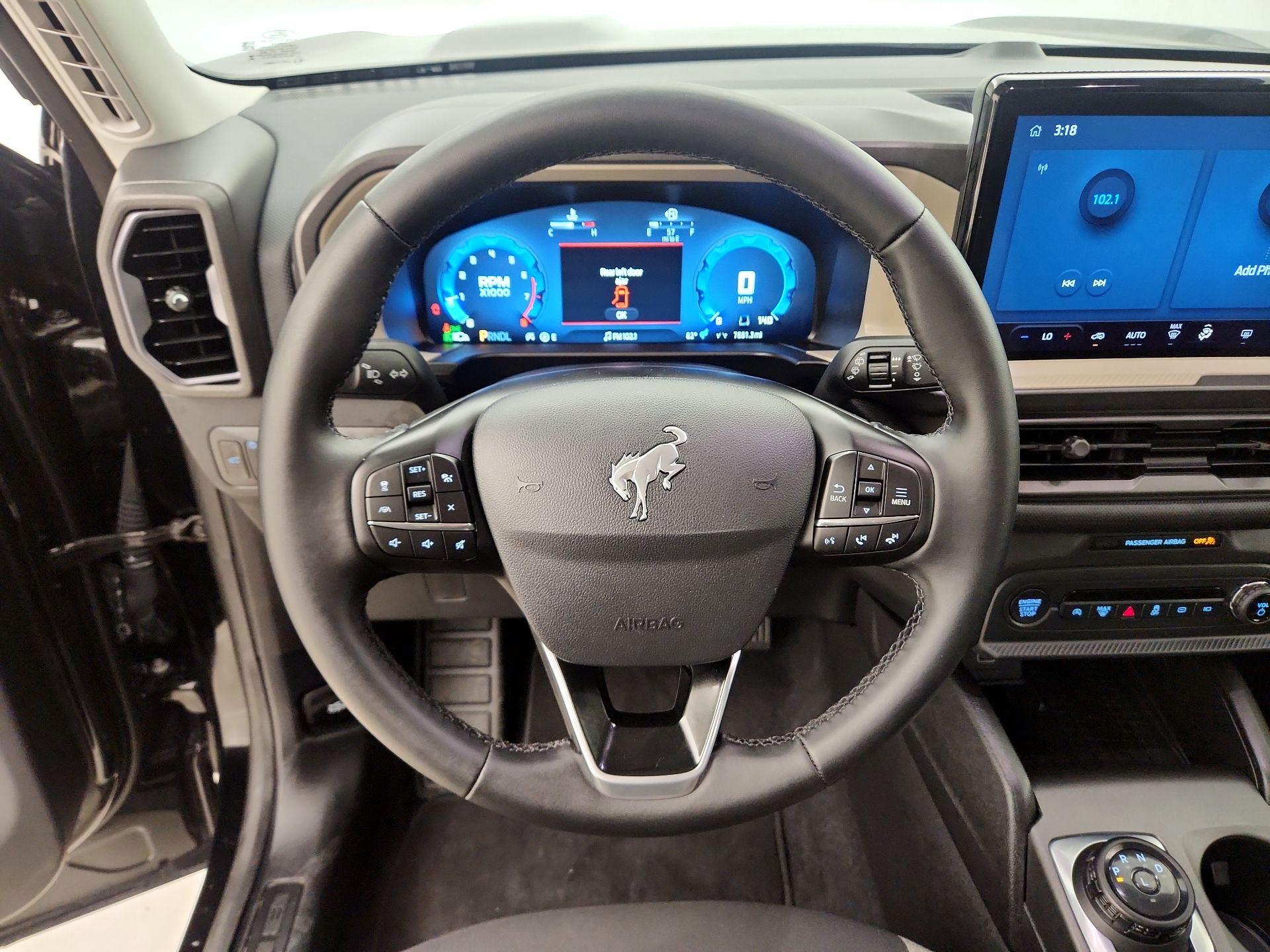Thumbnail: 2025 Ford Bronco Sport - 10