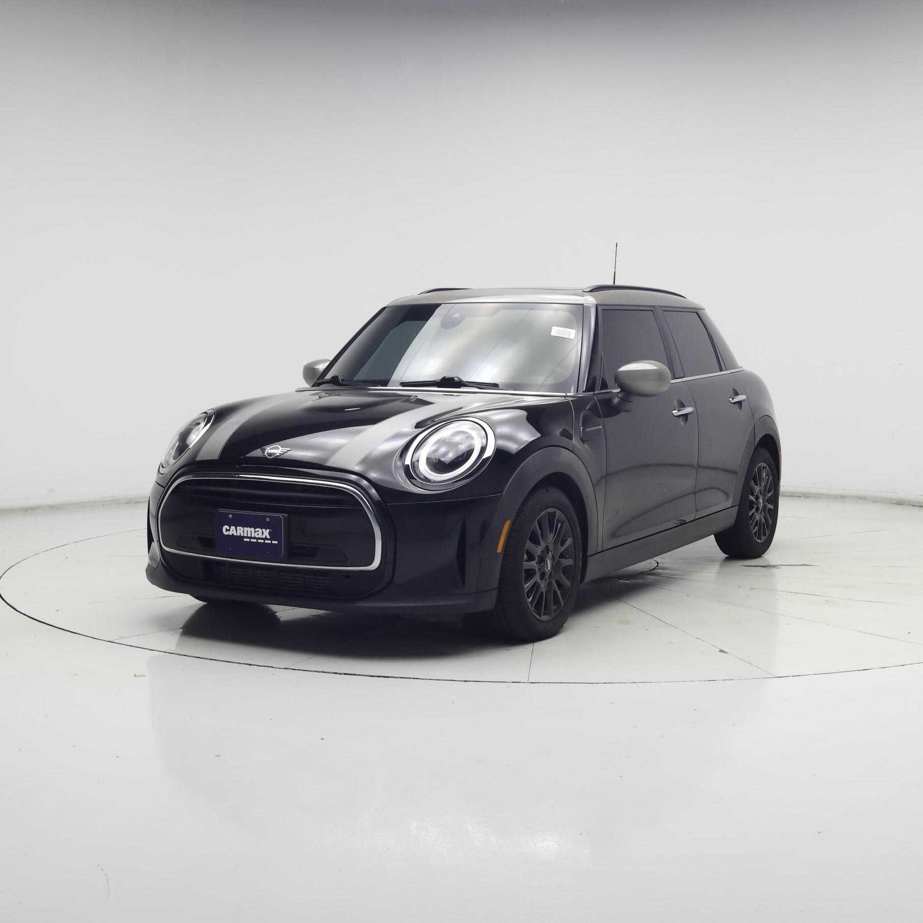 Thumbnail: 2022 MINI Cooper Hardtop - 4