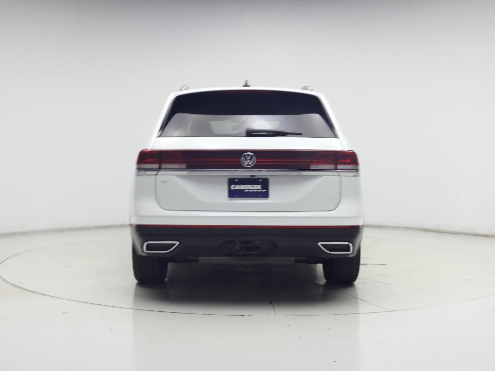 2025 Volkswagen Atlas SE w/Tech - Photo 7