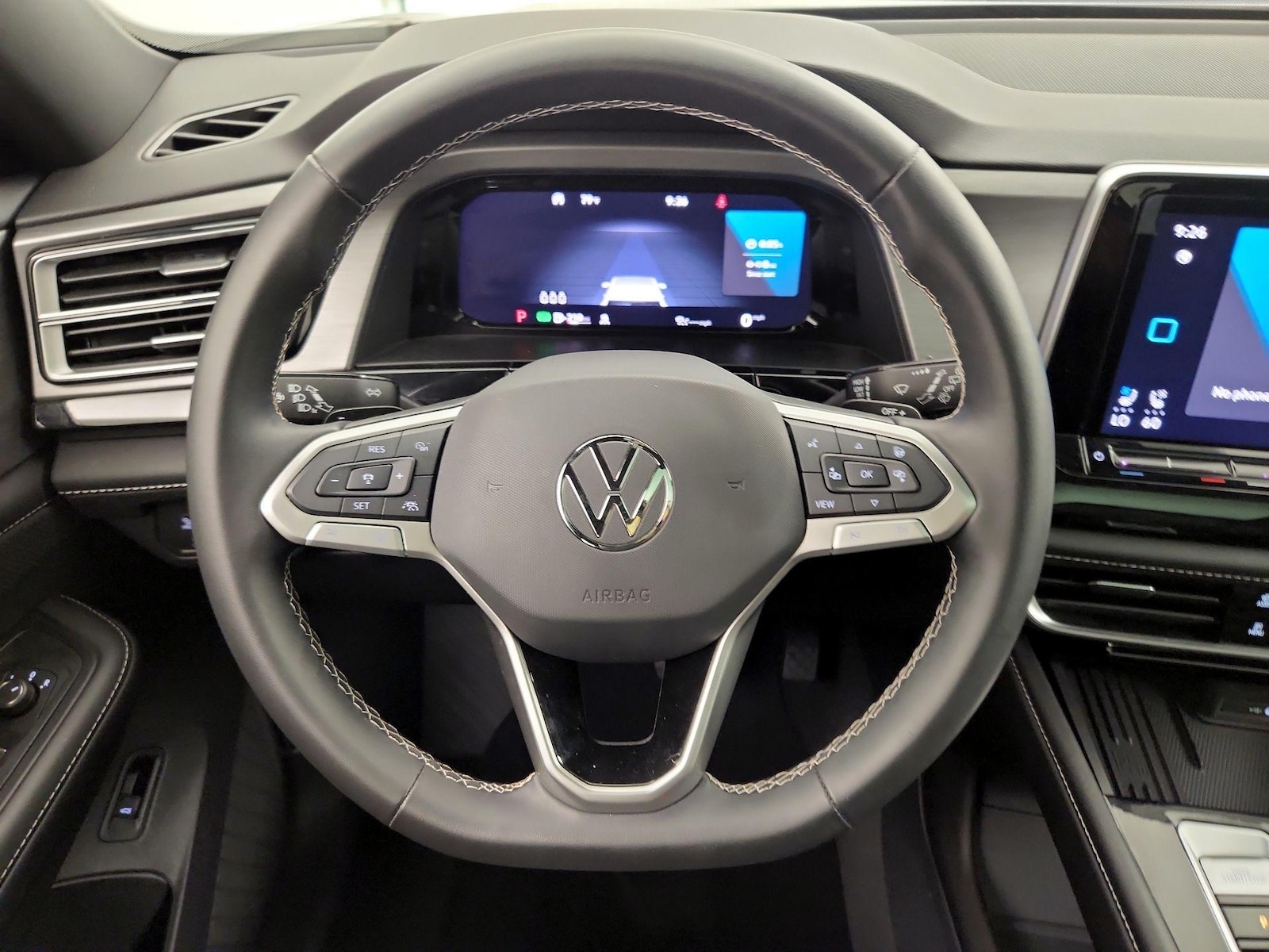2025 Volkswagen Atlas Cross Sport SE w/Tech - Photo 11