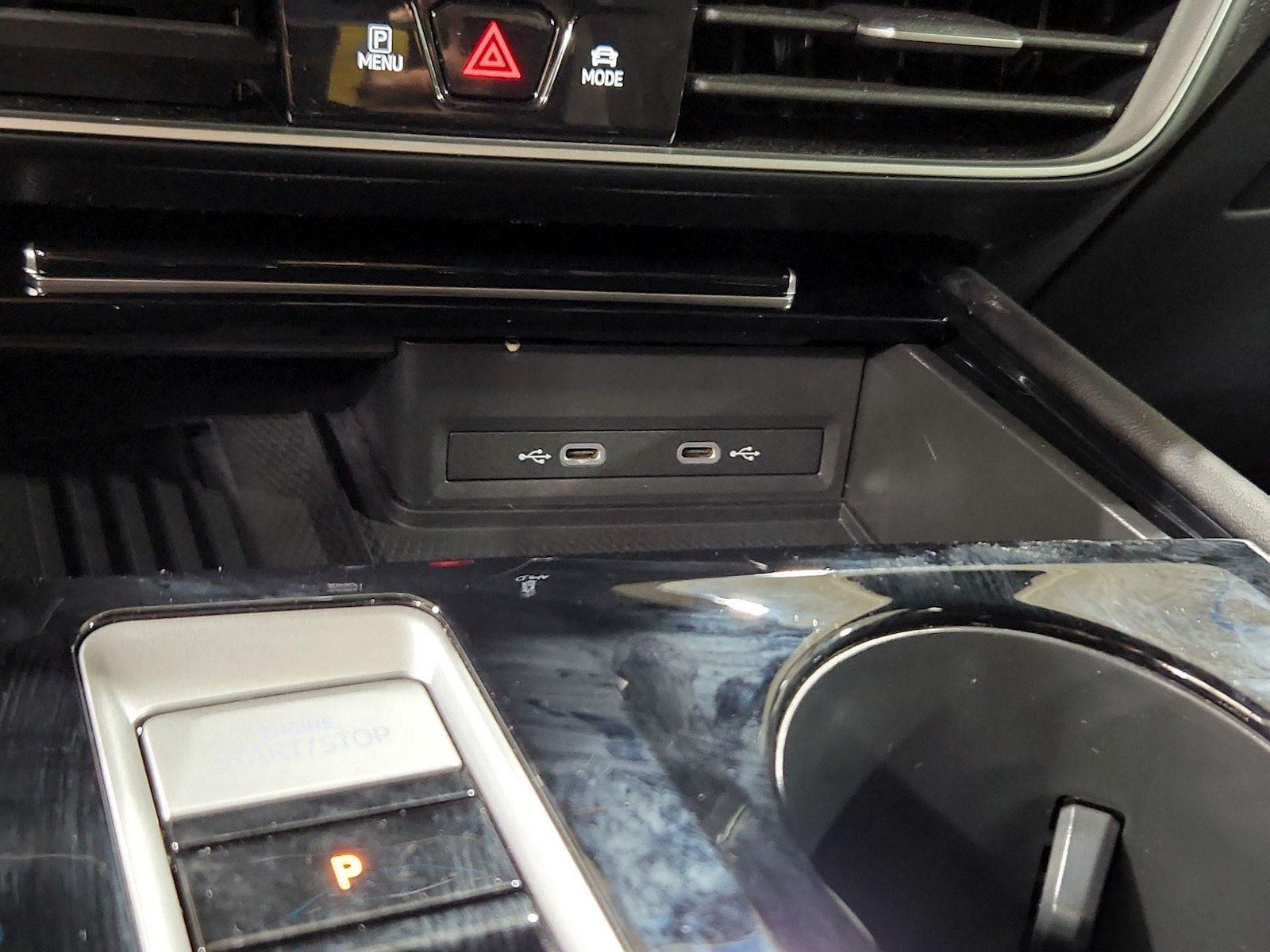2025 Volkswagen Atlas Cross Sport SE w/Tech - Photo 19