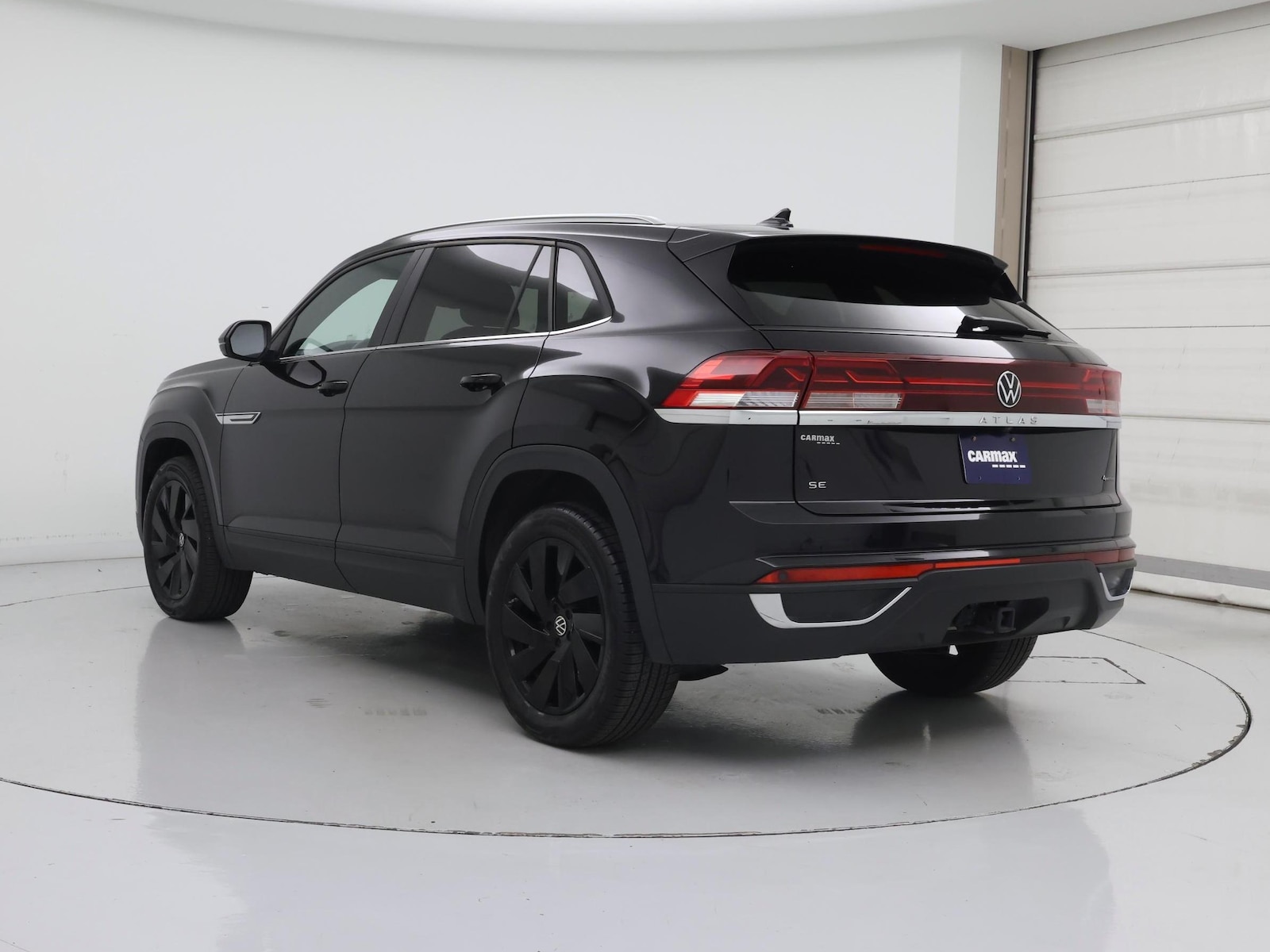 2025 Volkswagen Atlas Cross Sport SE w/Tech - Photo 3