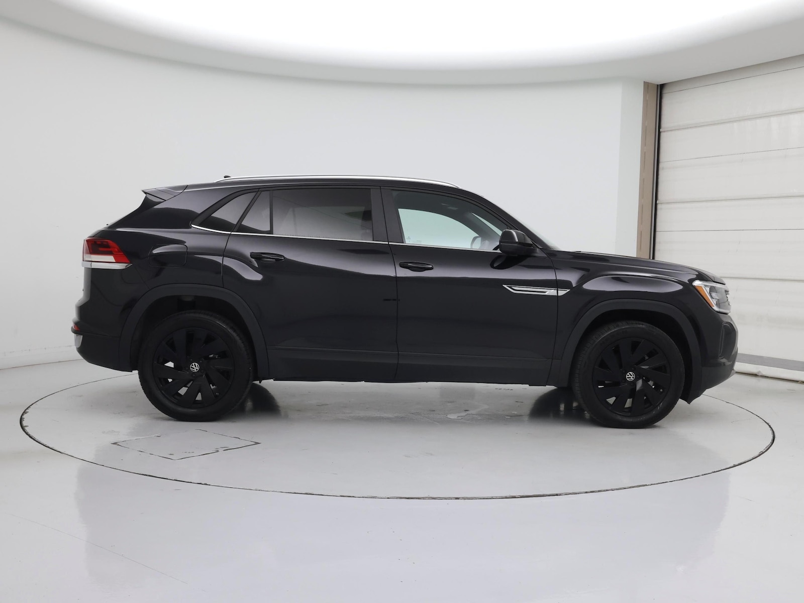 2025 Volkswagen Atlas Cross Sport SE w/Tech - Photo 8