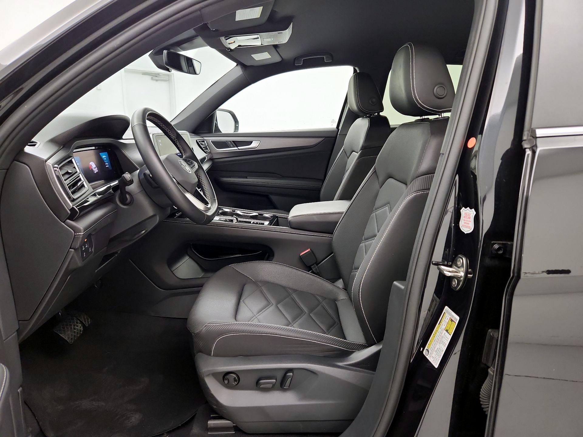 Thumbnail: 2025 Volkswagen Atlas - 11