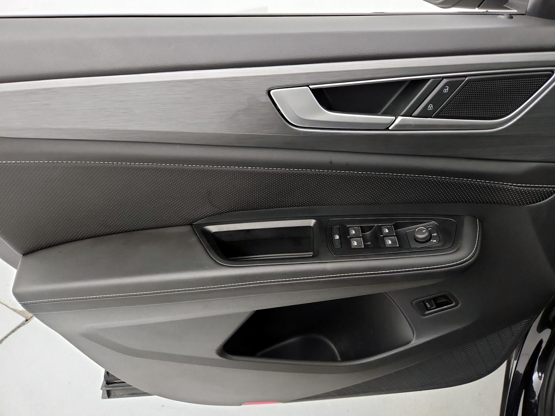 Thumbnail: 2025 Volkswagen Atlas - 12