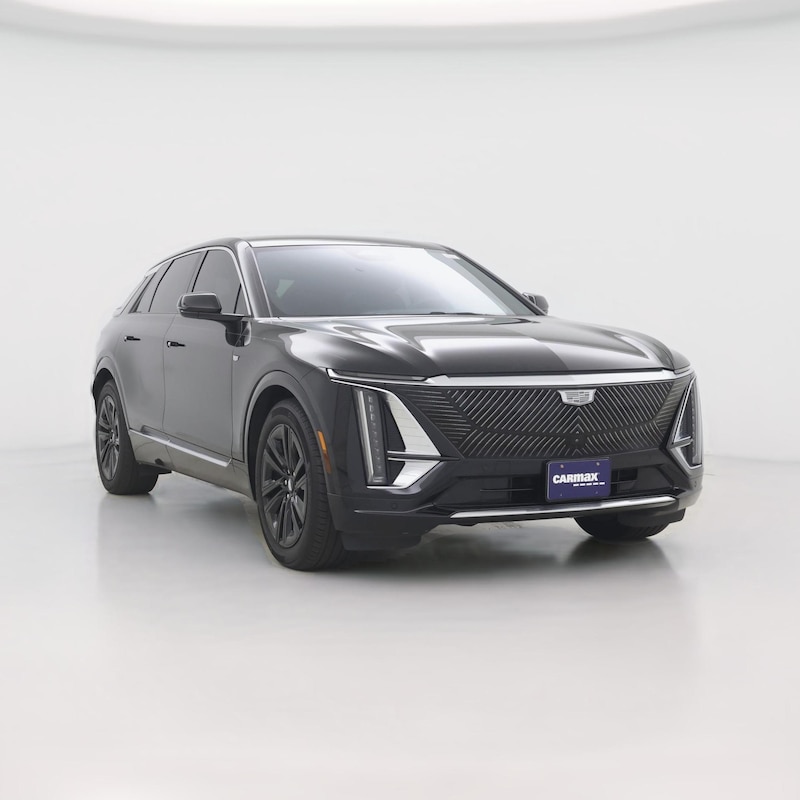2024 Cadillac LYRIQ Luxury 1