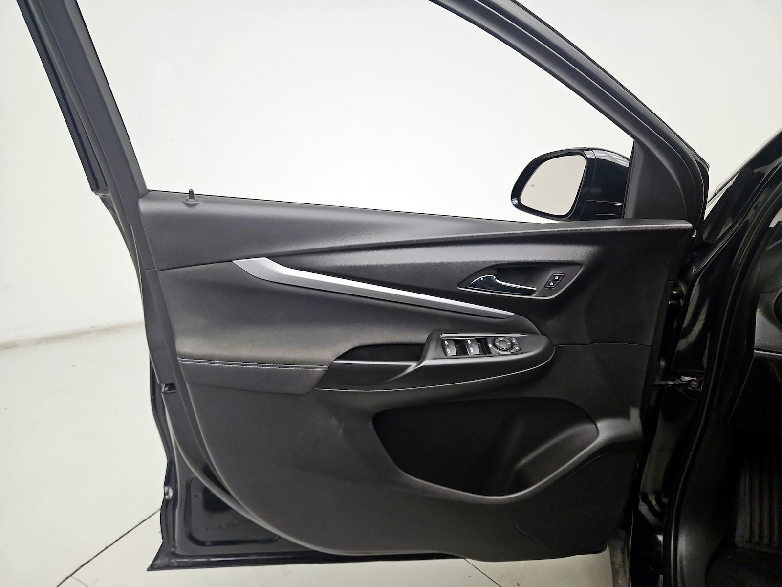 2023 Chevrolet Bolt EUV LT - Photo 13