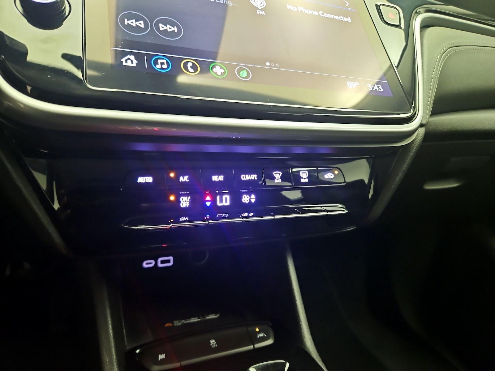 2023 Chevrolet Bolt EUV LT - Photo 16
