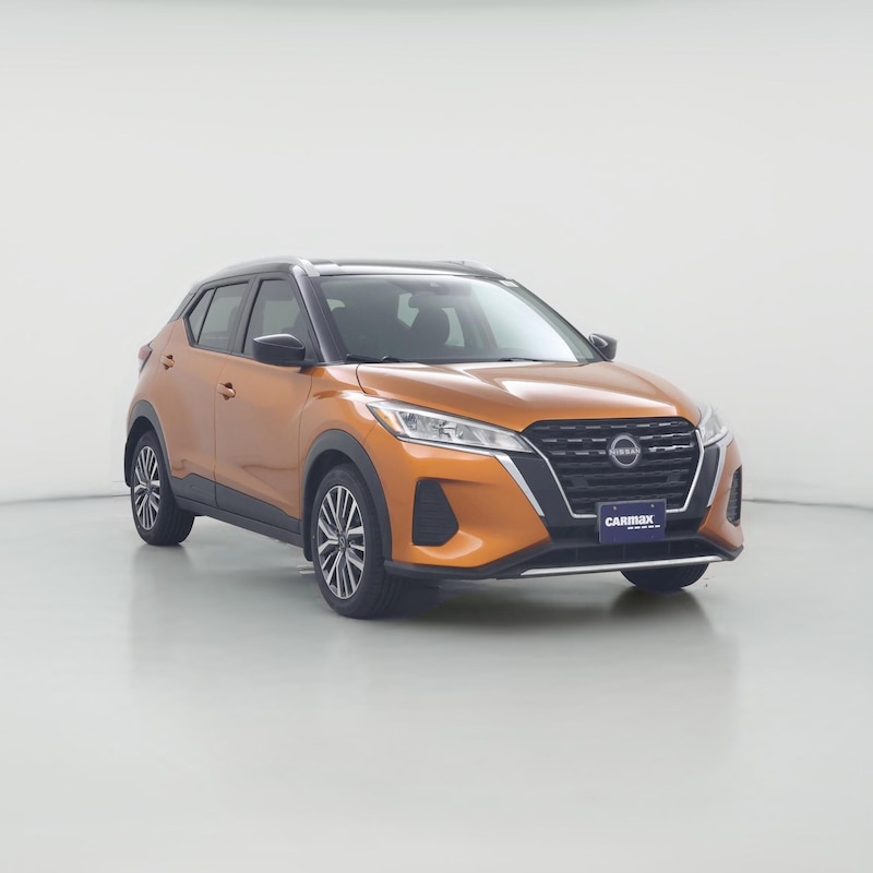 2022 Nissan Kicks SV